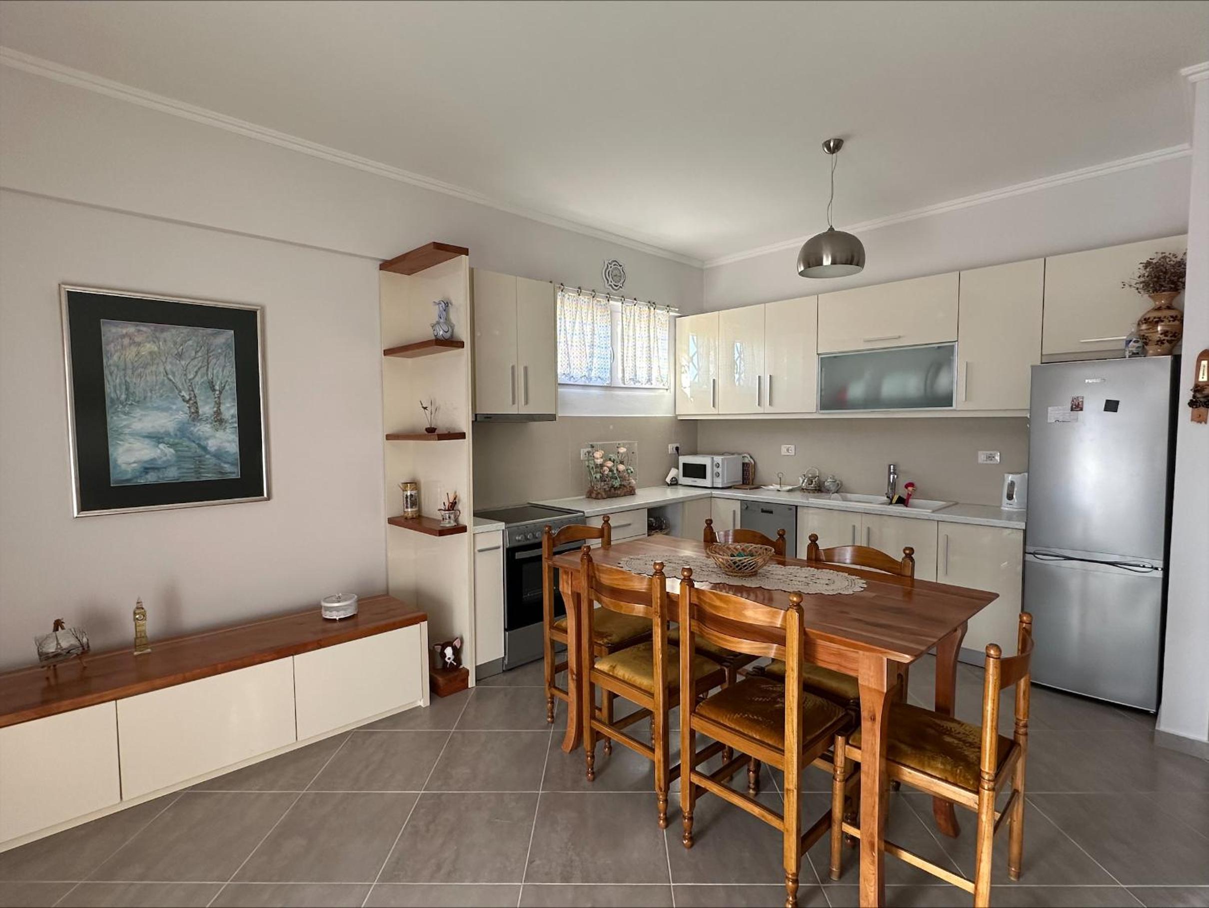Olive Hill Apartment