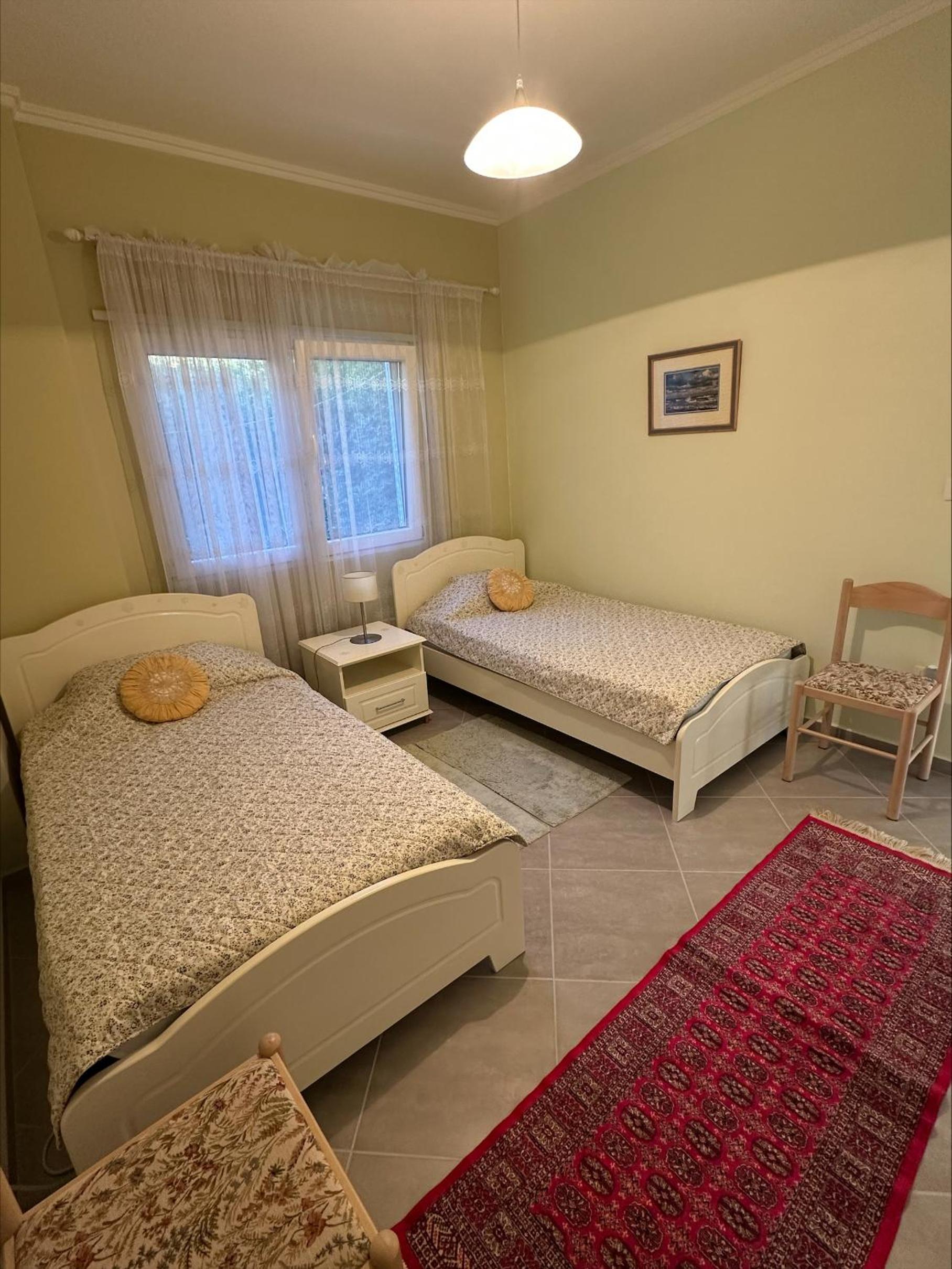 Olive Hill Apartment