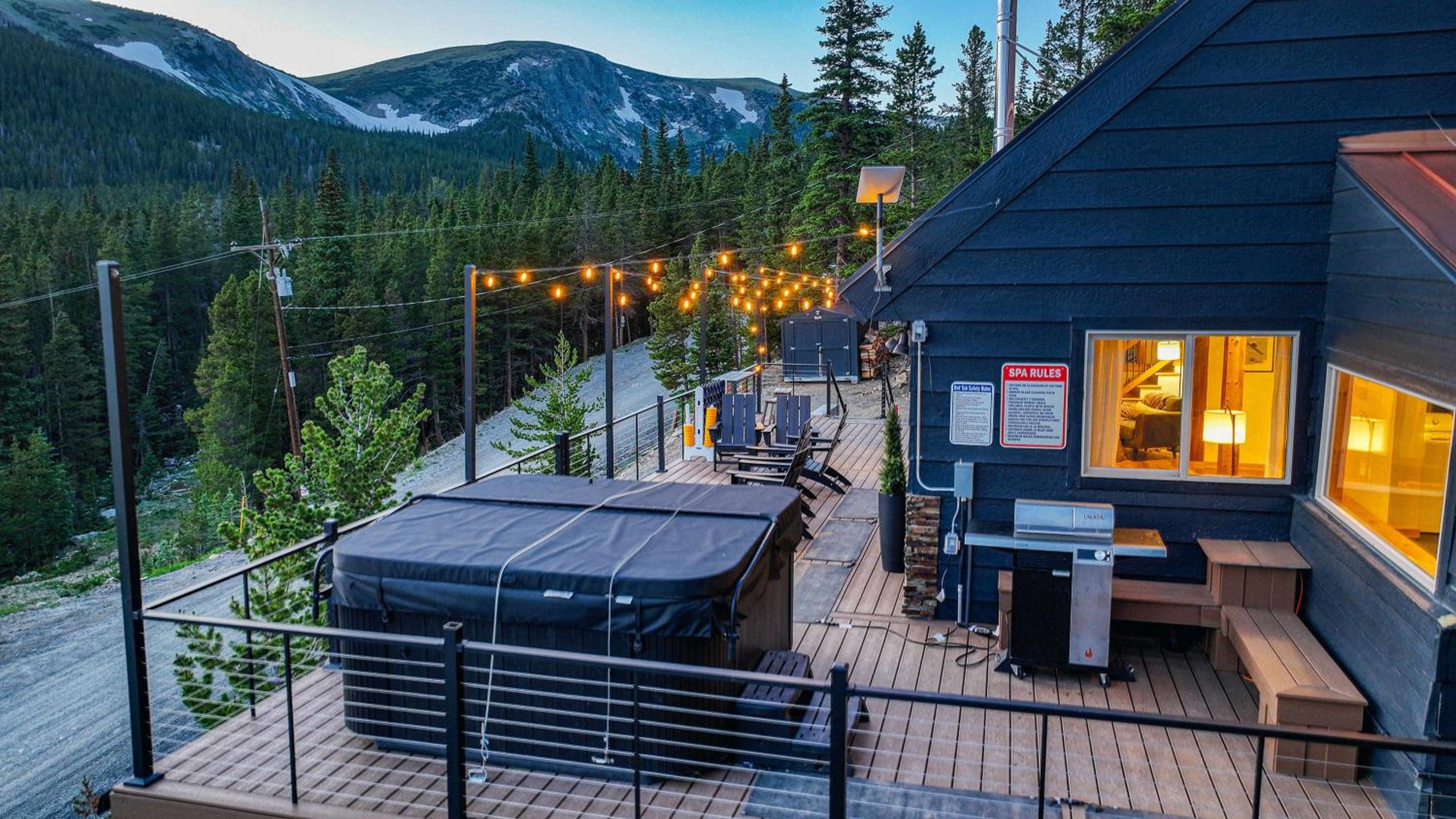 Skyline Lodge