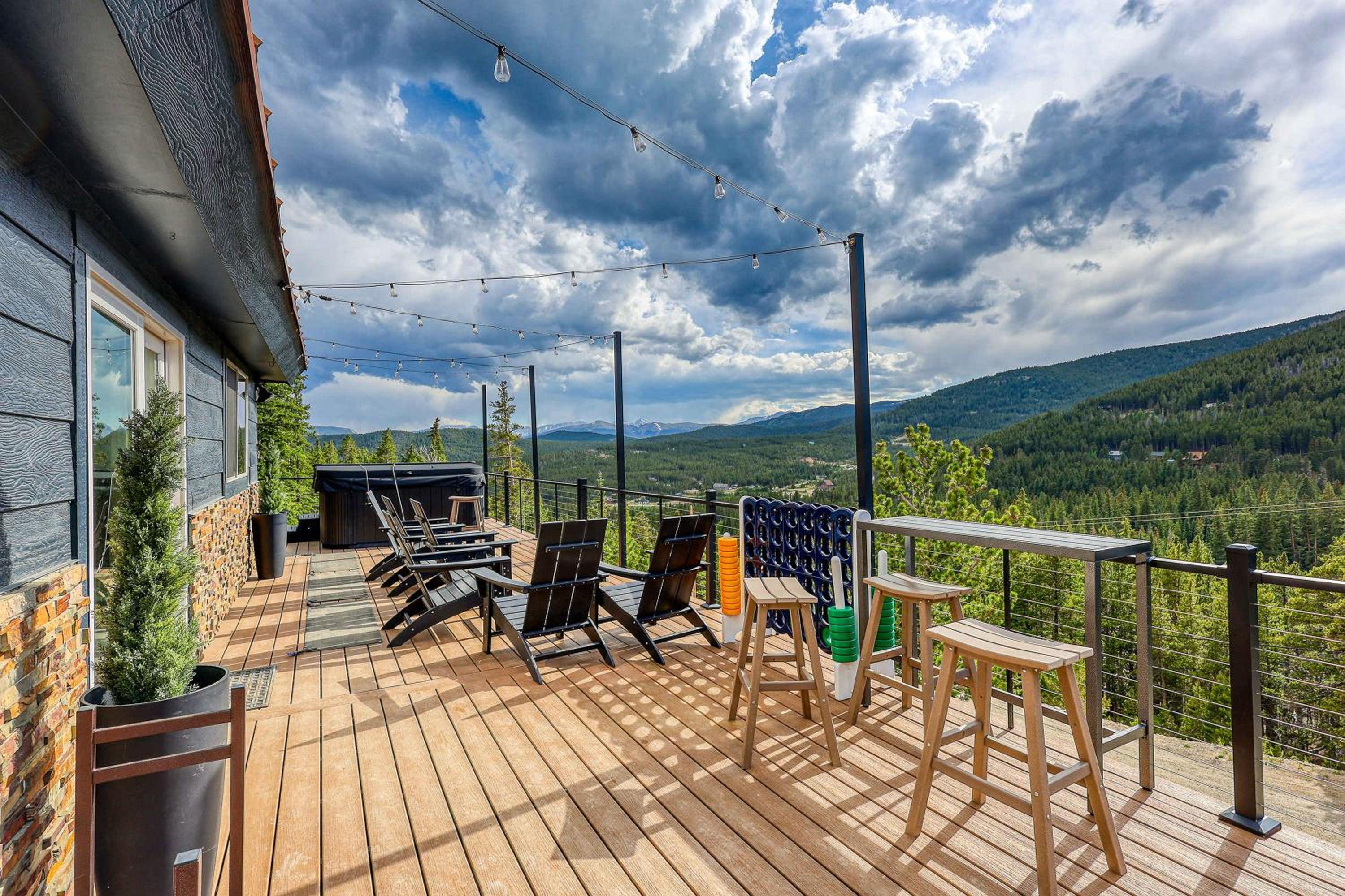 Skyline Lodge