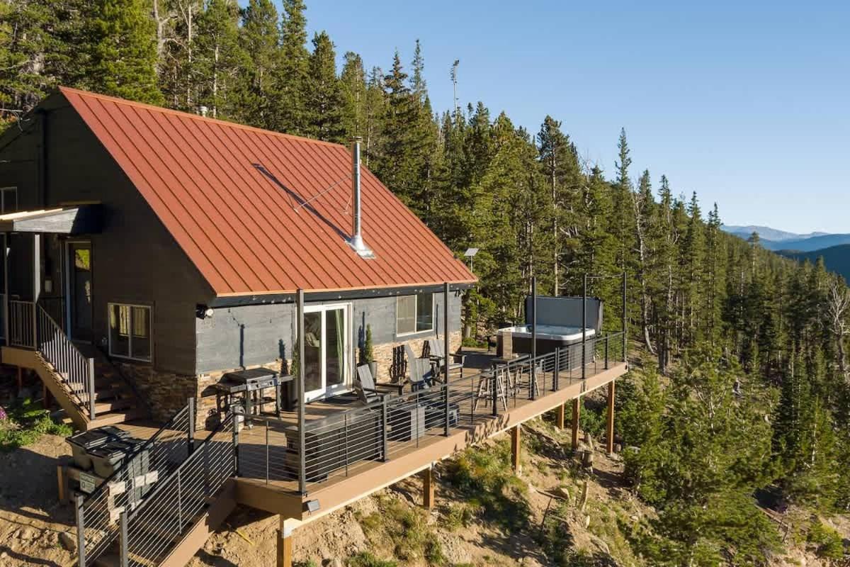 Skyline Lodge
