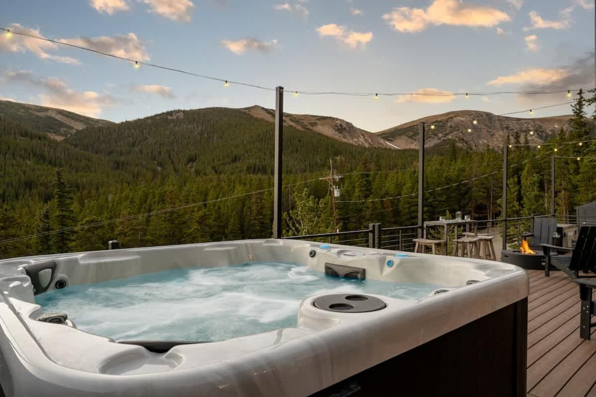 Skyline Lodge