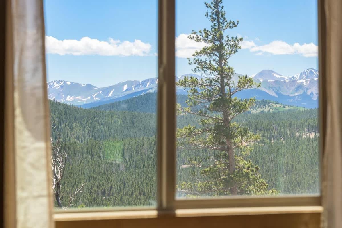 Skyline Lodge