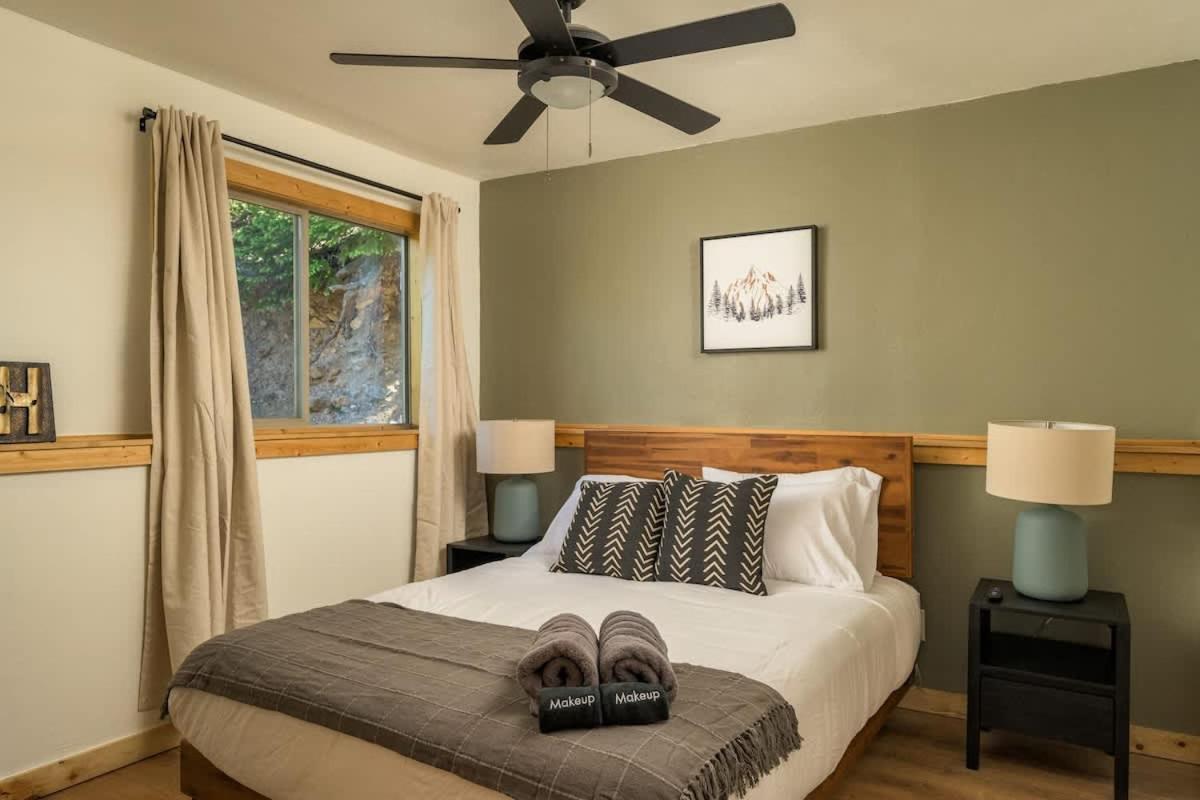 Skyline Lodge