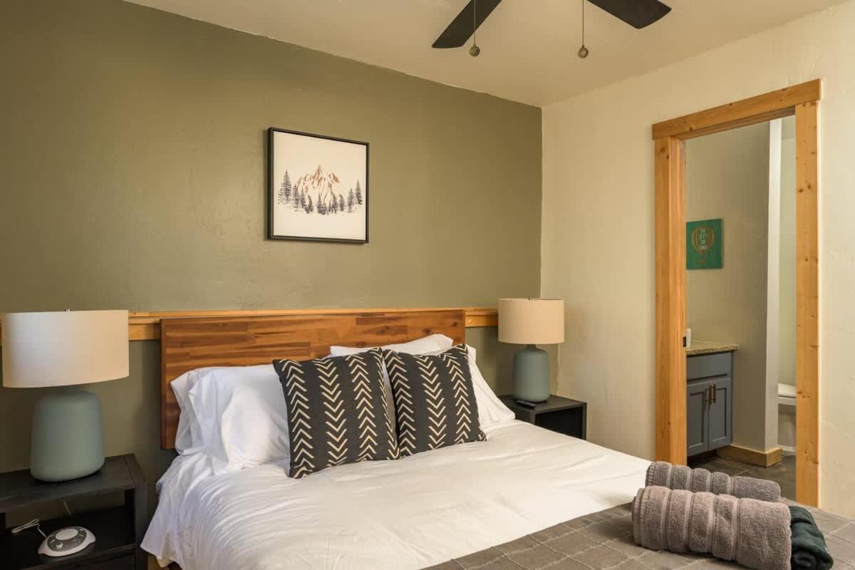 Skyline Lodge