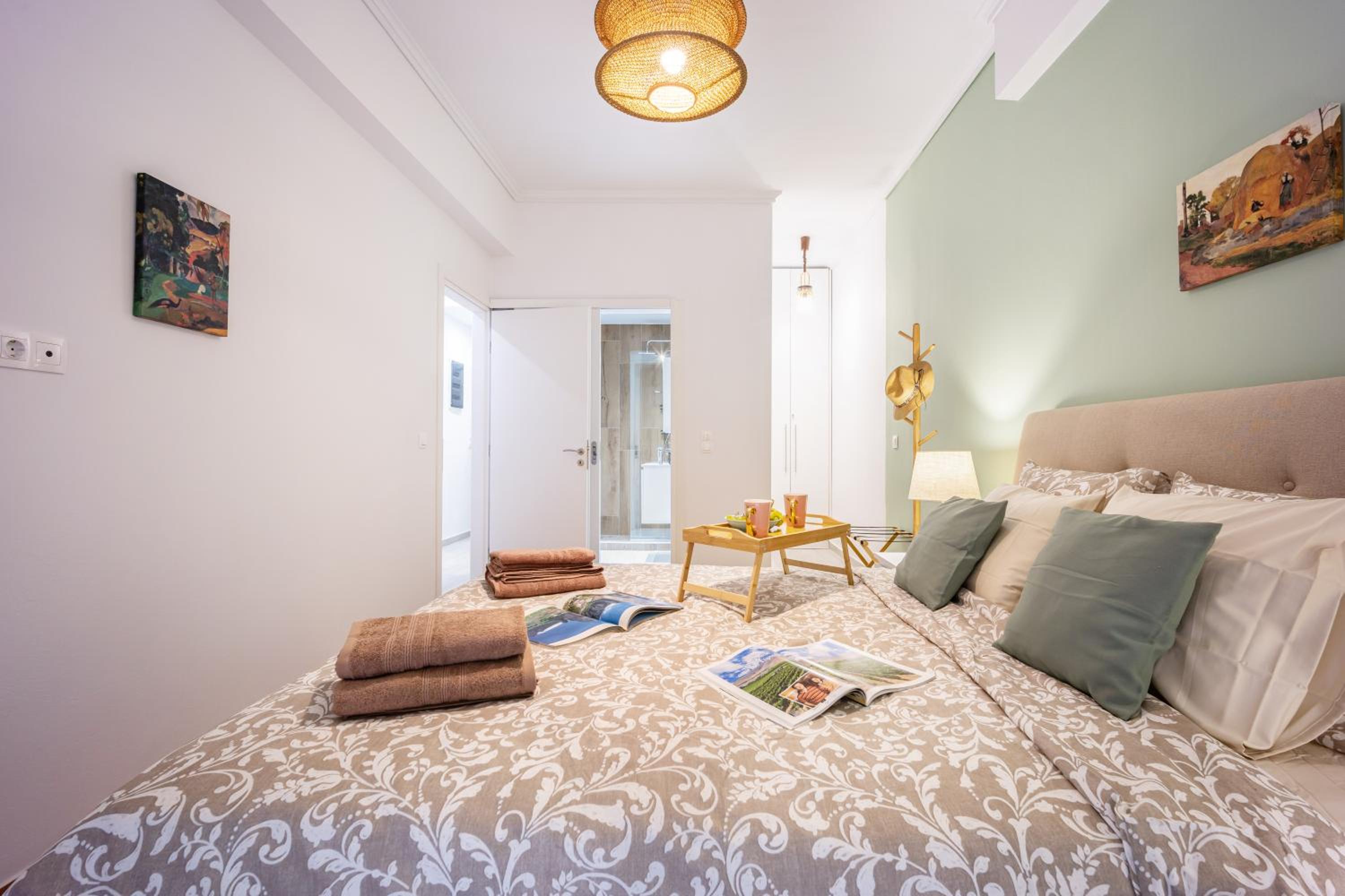 Stylish Luxury Getaway 3BR Apartment 115m