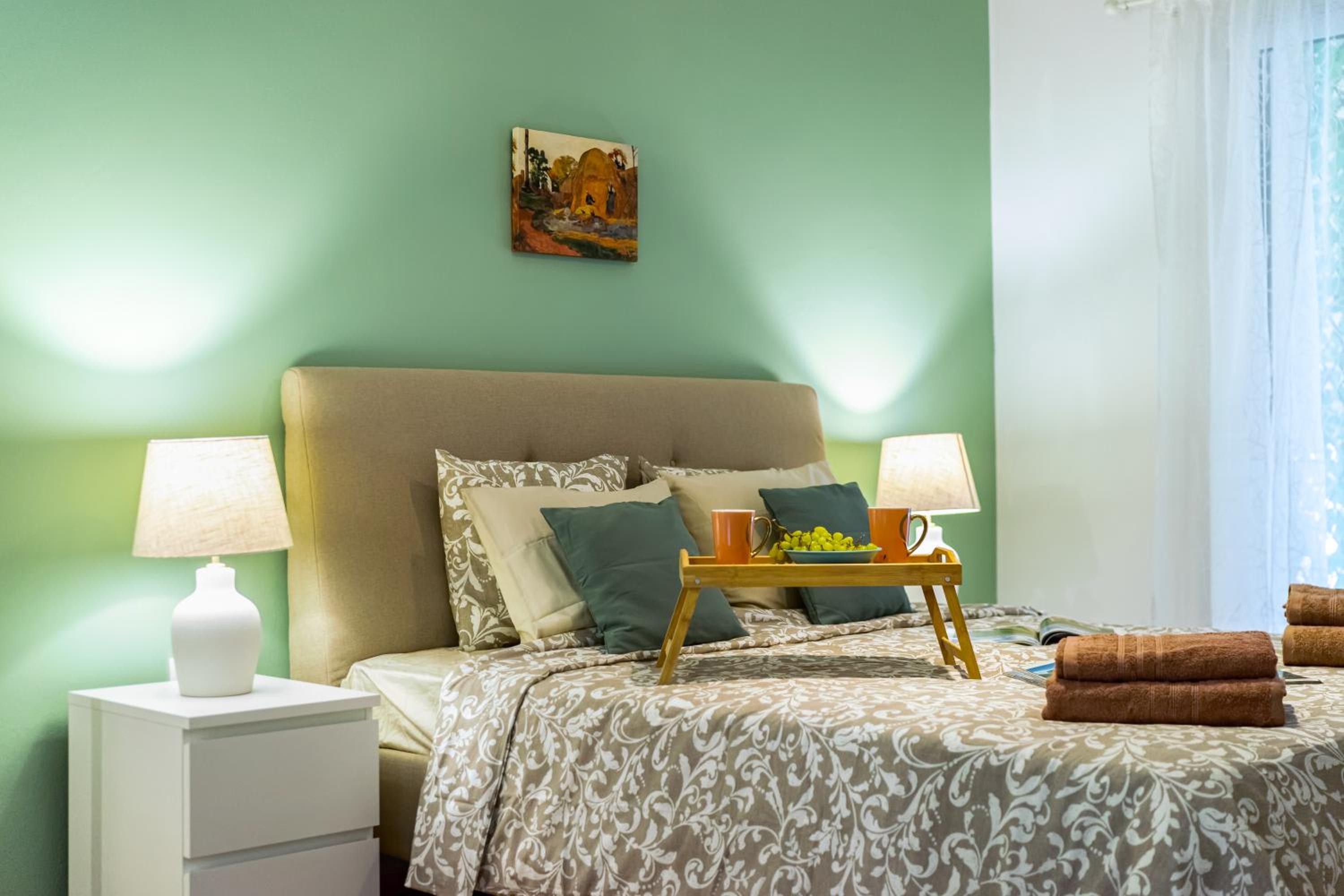 Stylish Luxury Getaway 3BR Apartment 115m