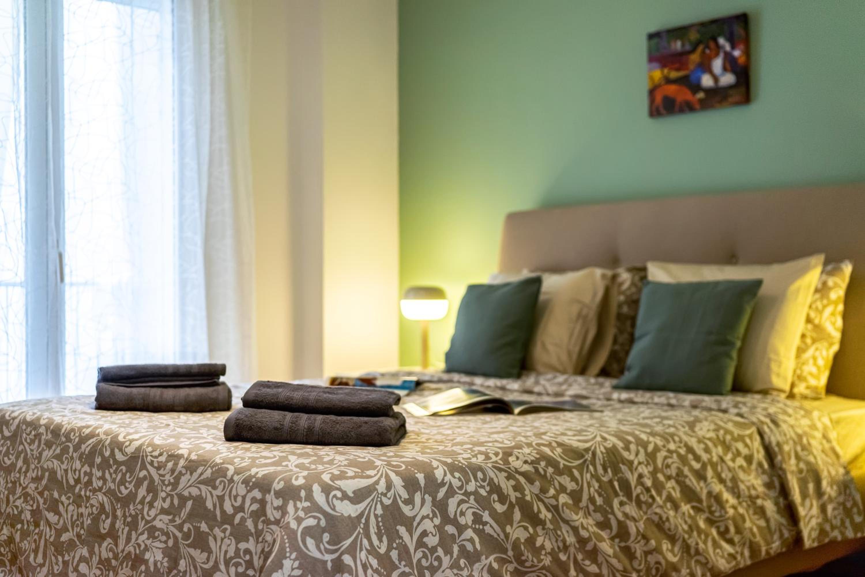 Stylish Luxury Getaway 3BR Apartment 115m