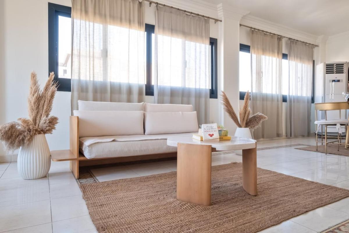 Cozy vintage duplex Khan -khan luxe residence pyramids view