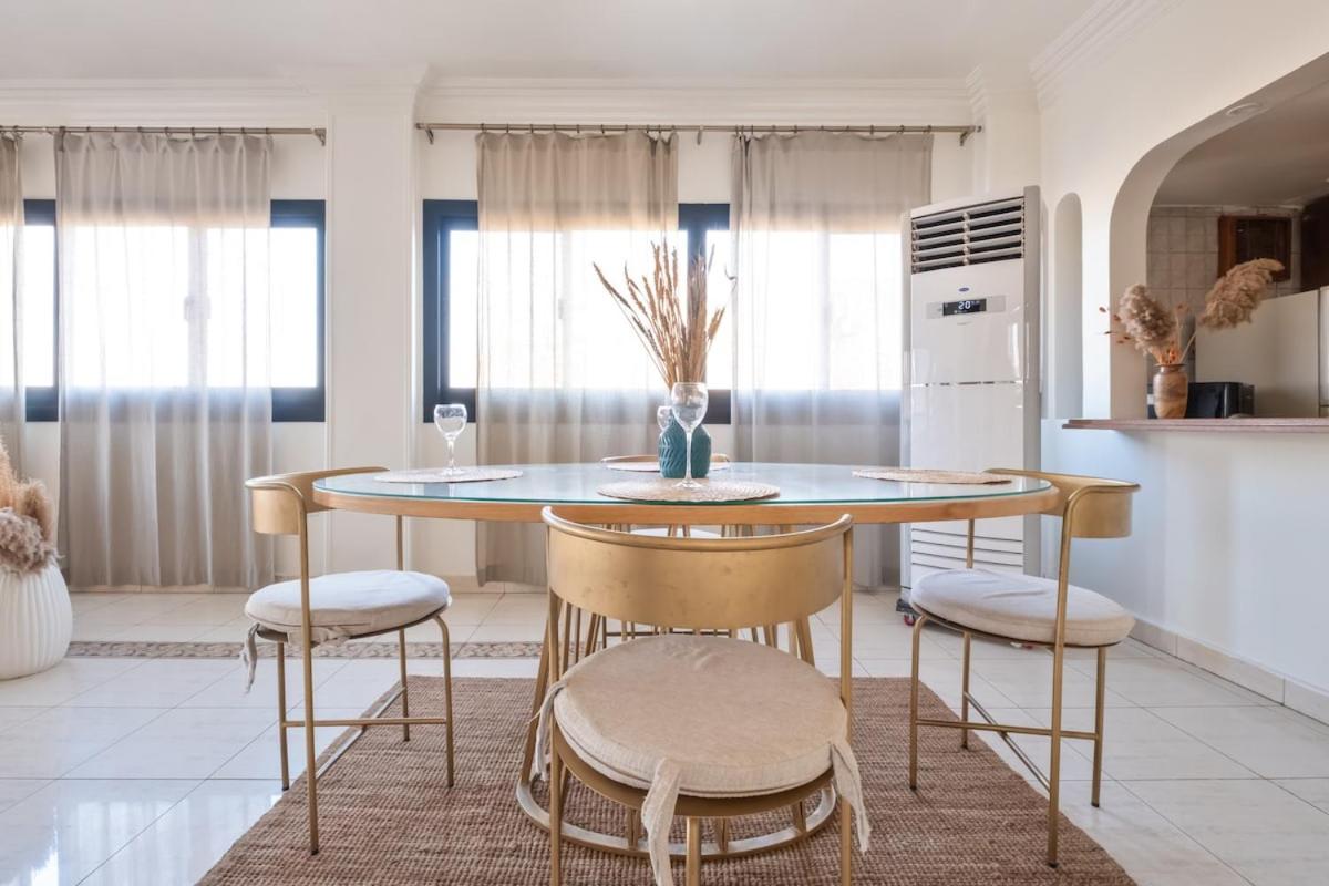 Cozy vintage duplex Khan -khan luxe residence pyramids view