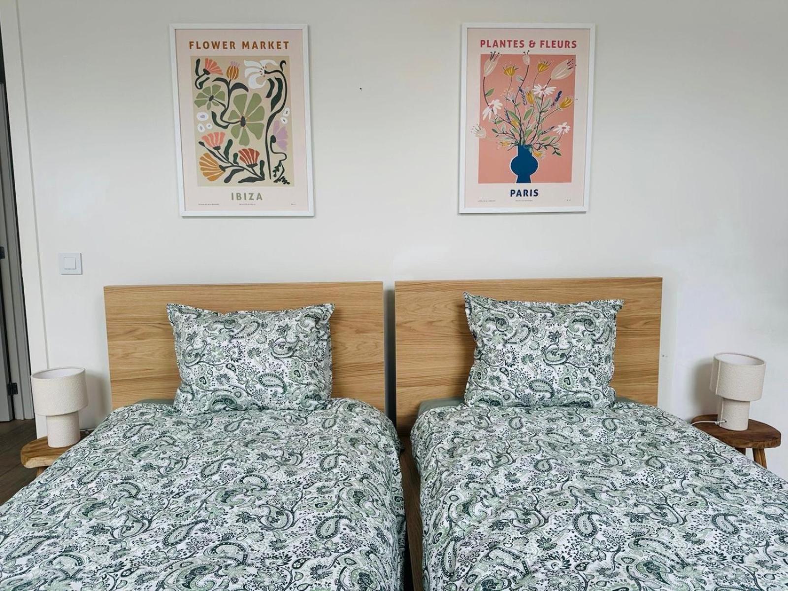 The Central Experience - 2 BR, Bright, Spacious & Central