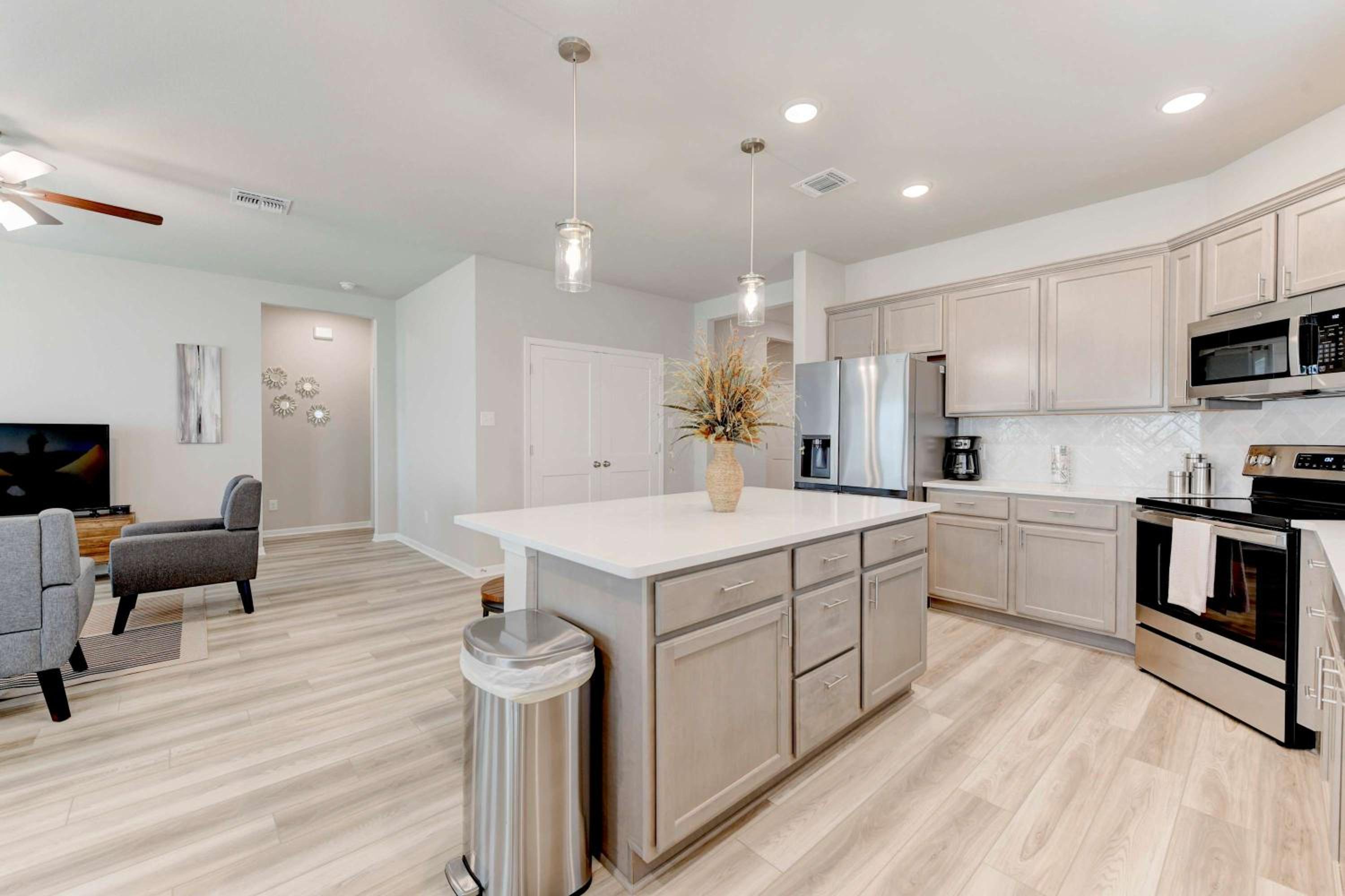 Charming Troy Escape Comfort Near Waco