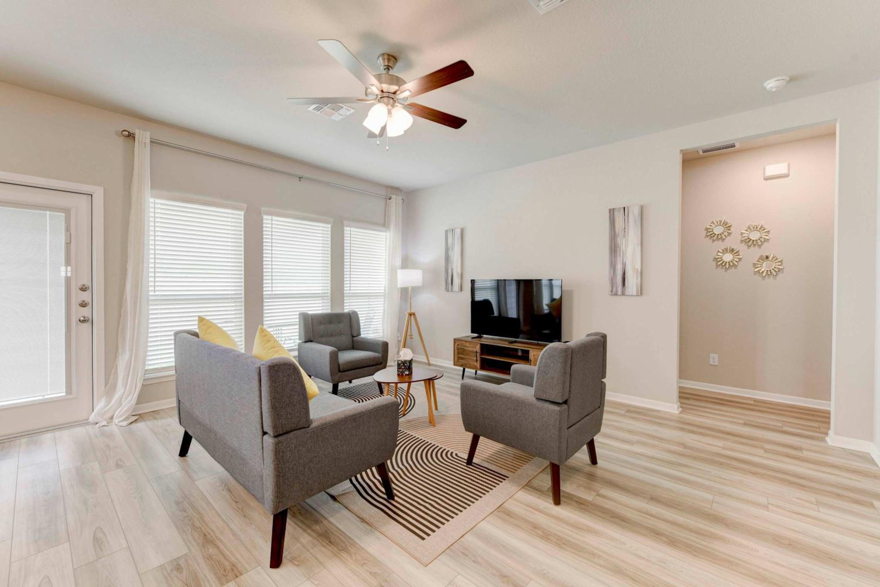 Charming Troy Escape Comfort Near Waco