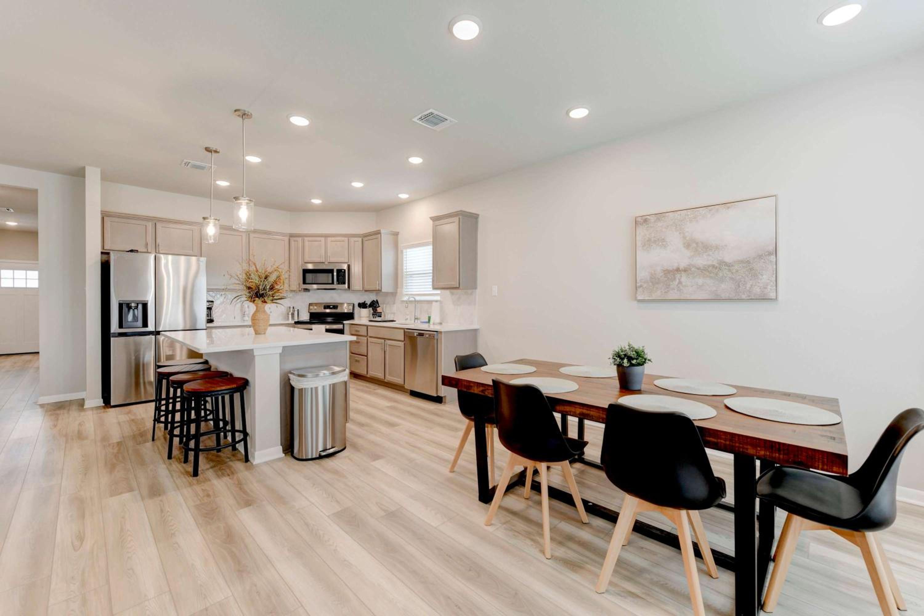 Charming Troy Escape Comfort Near Waco