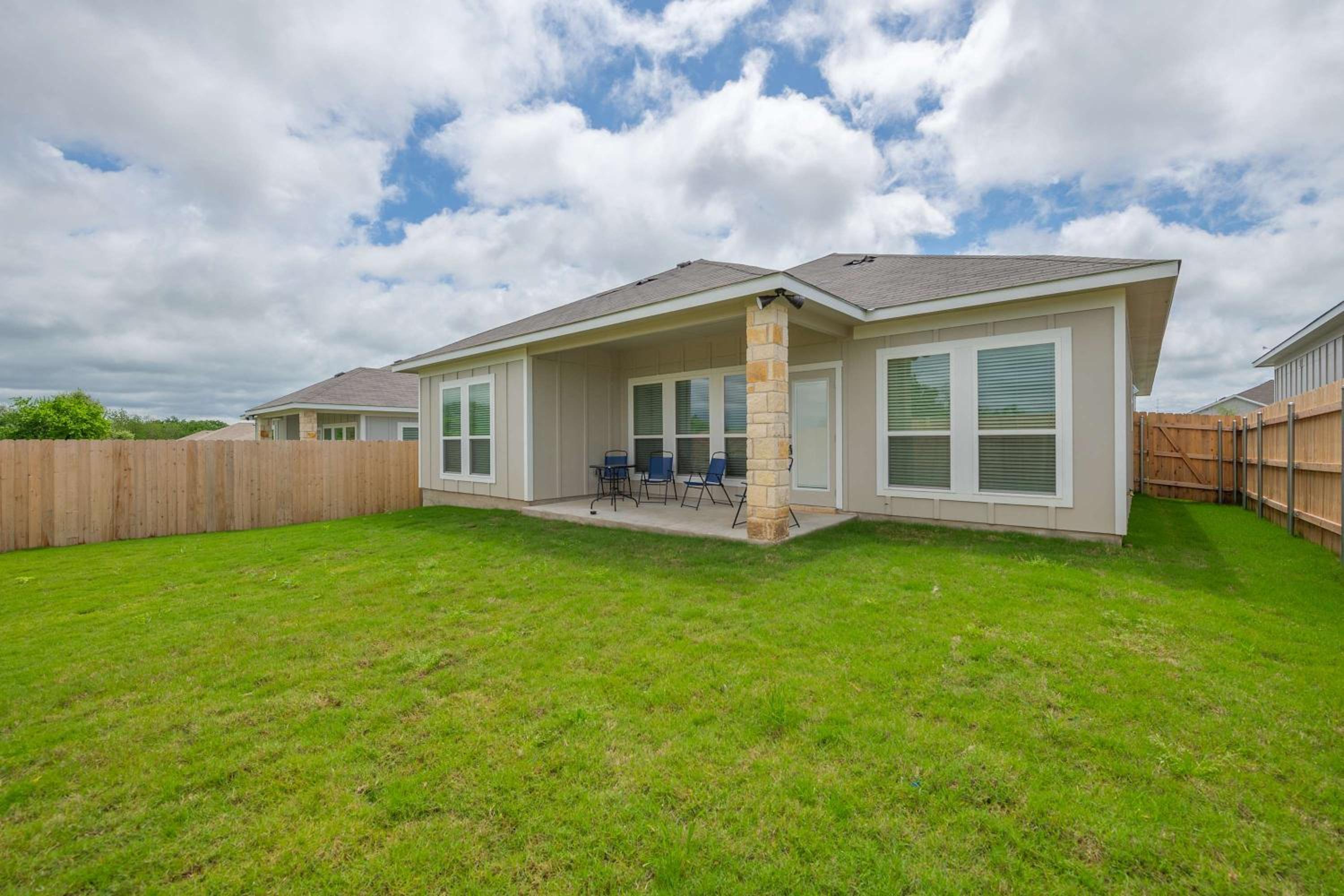 Charming Troy Escape Comfort Near Waco