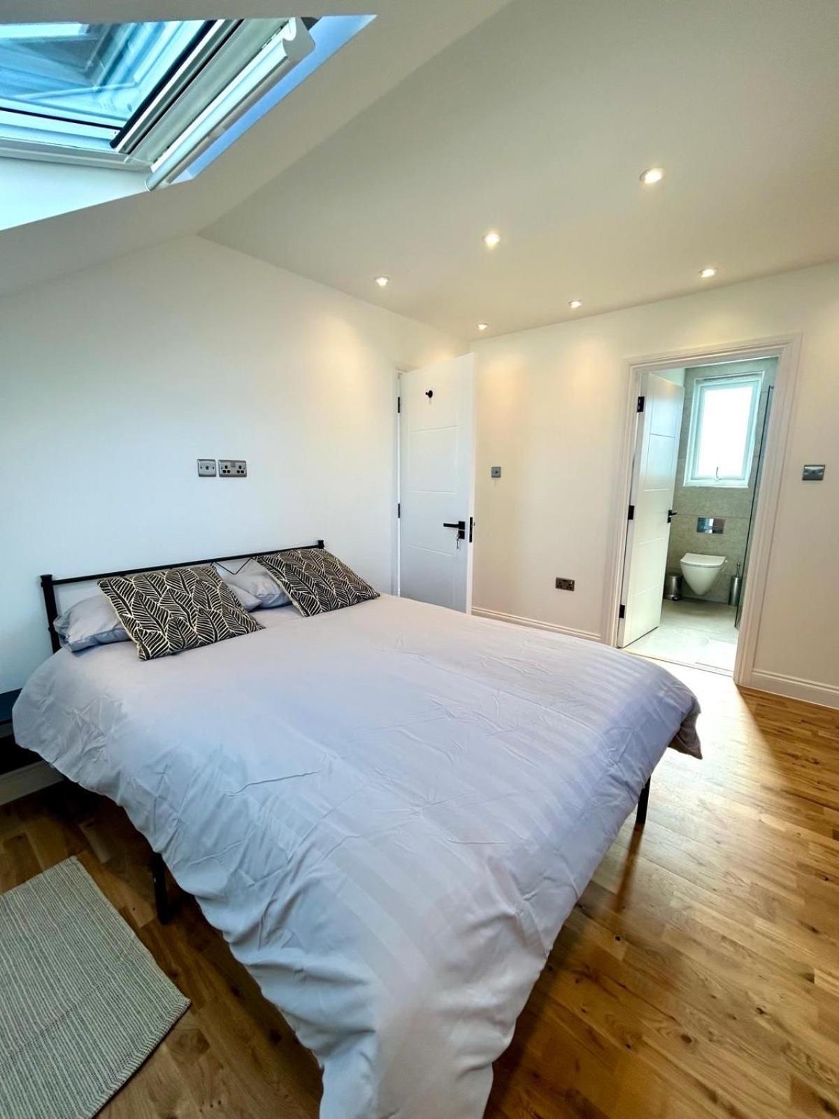 The Crescent Villa Lancing