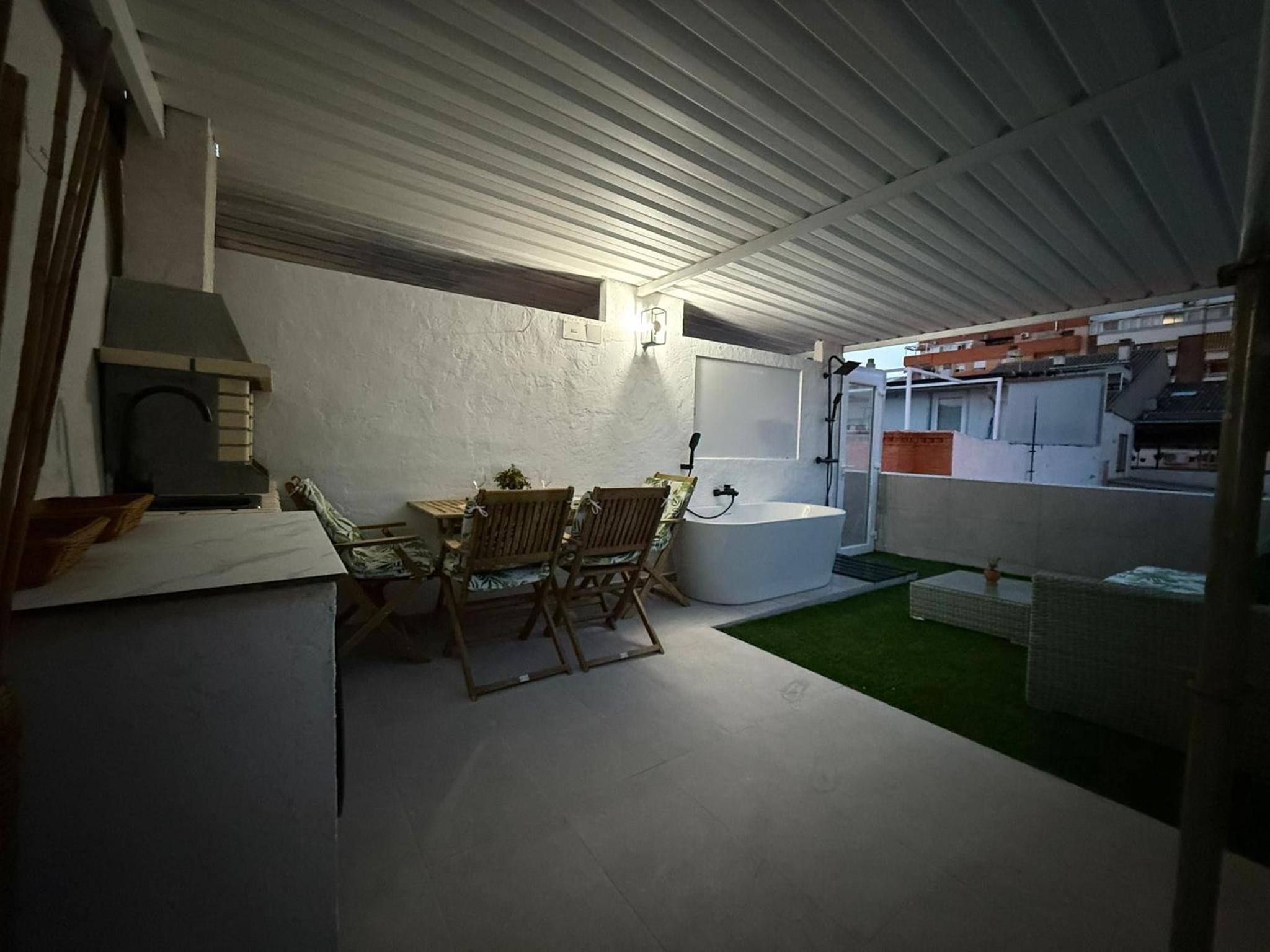 Duplex Ático con terraza y BBQ
