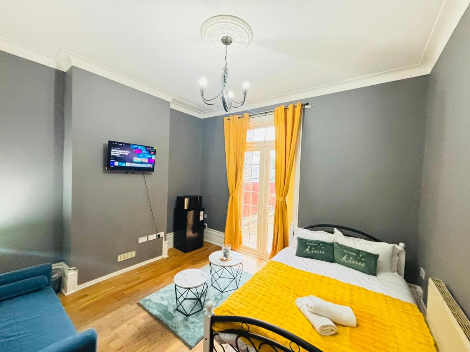 Stratford Victorian Stay