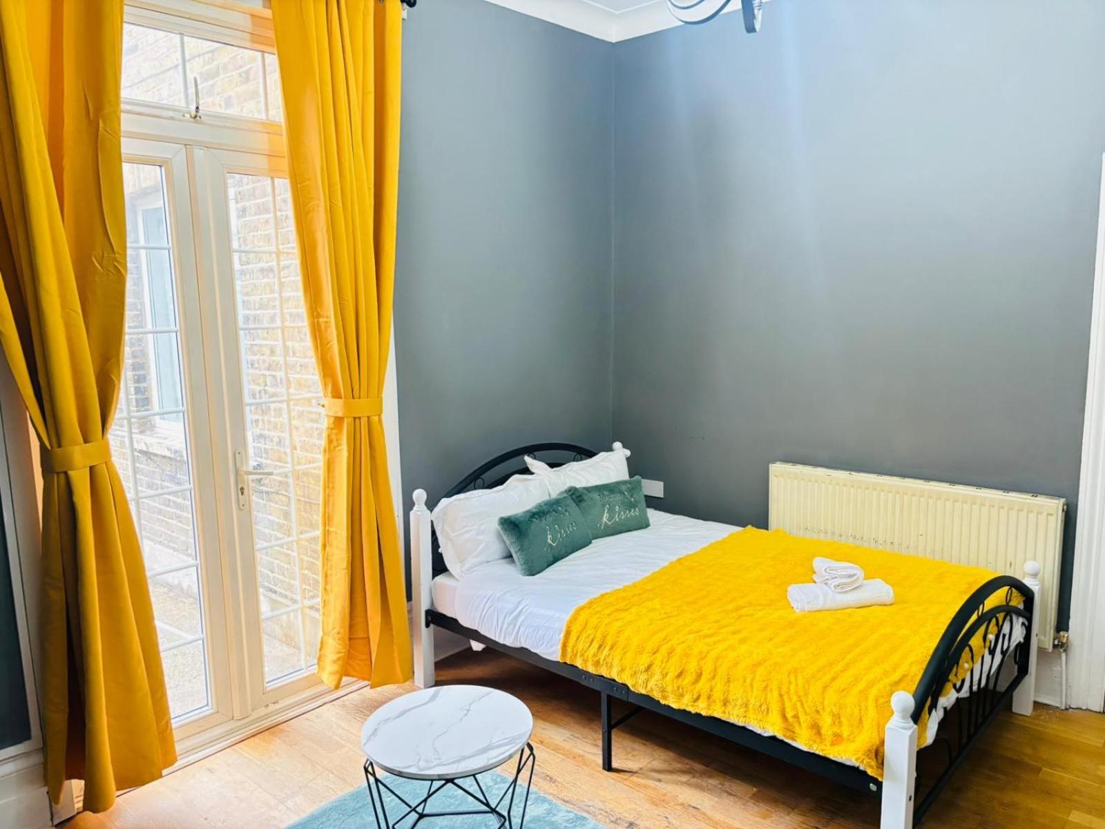 Stratford Victorian Stay
