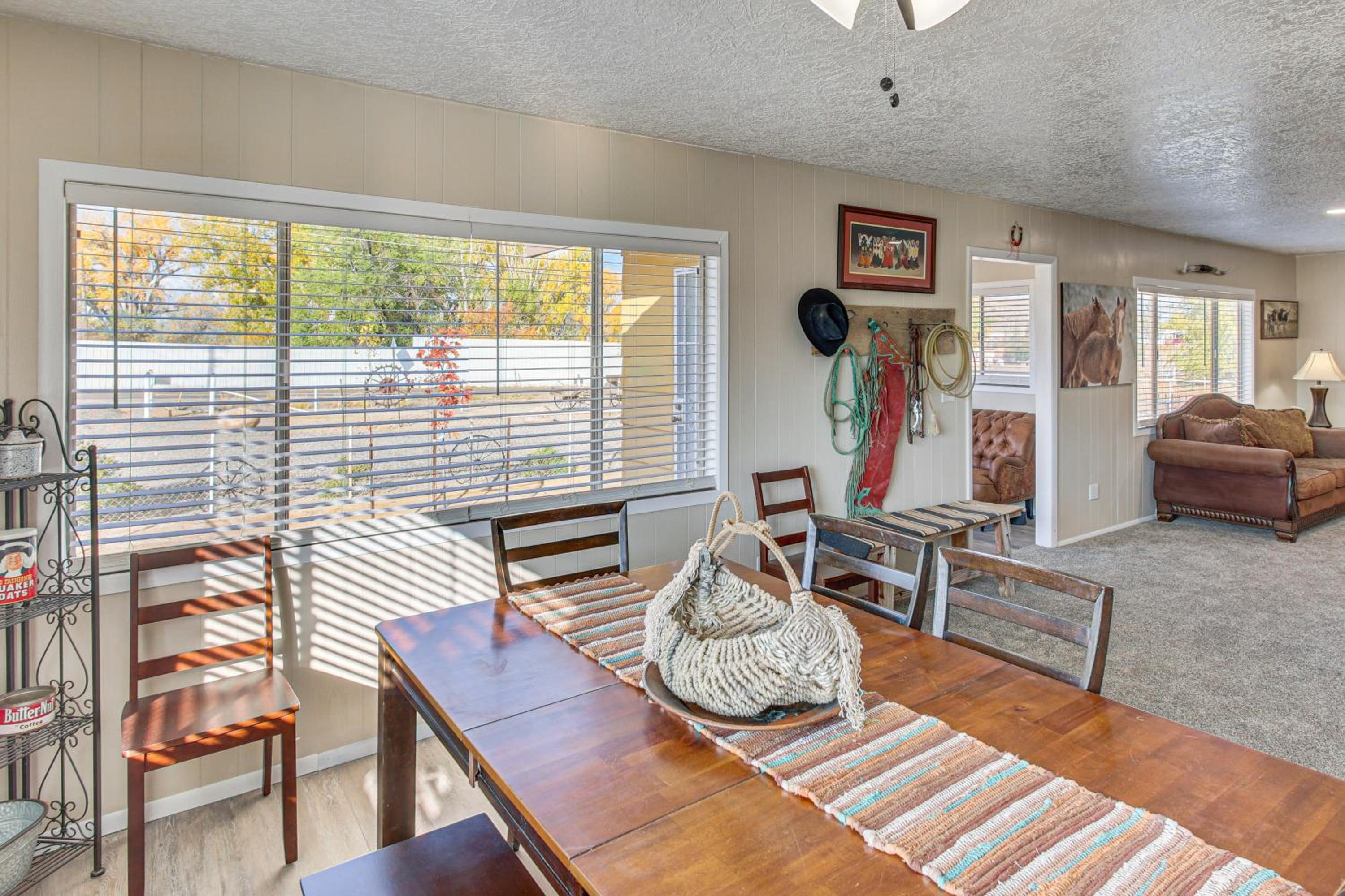 On 17-Acre Lot with Barn and Patio Rural Aztec Home