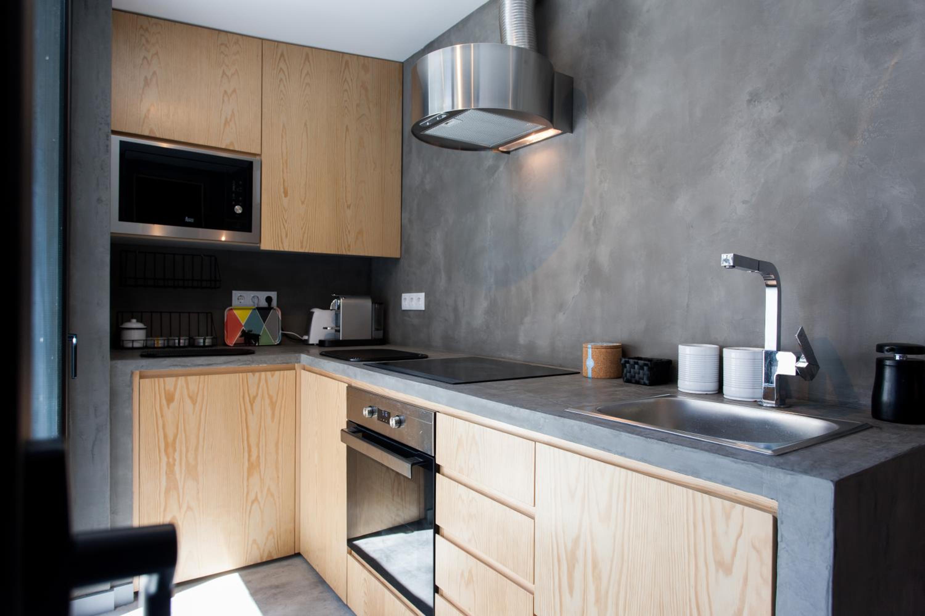 FLH Modern Flat Principe Real view 3