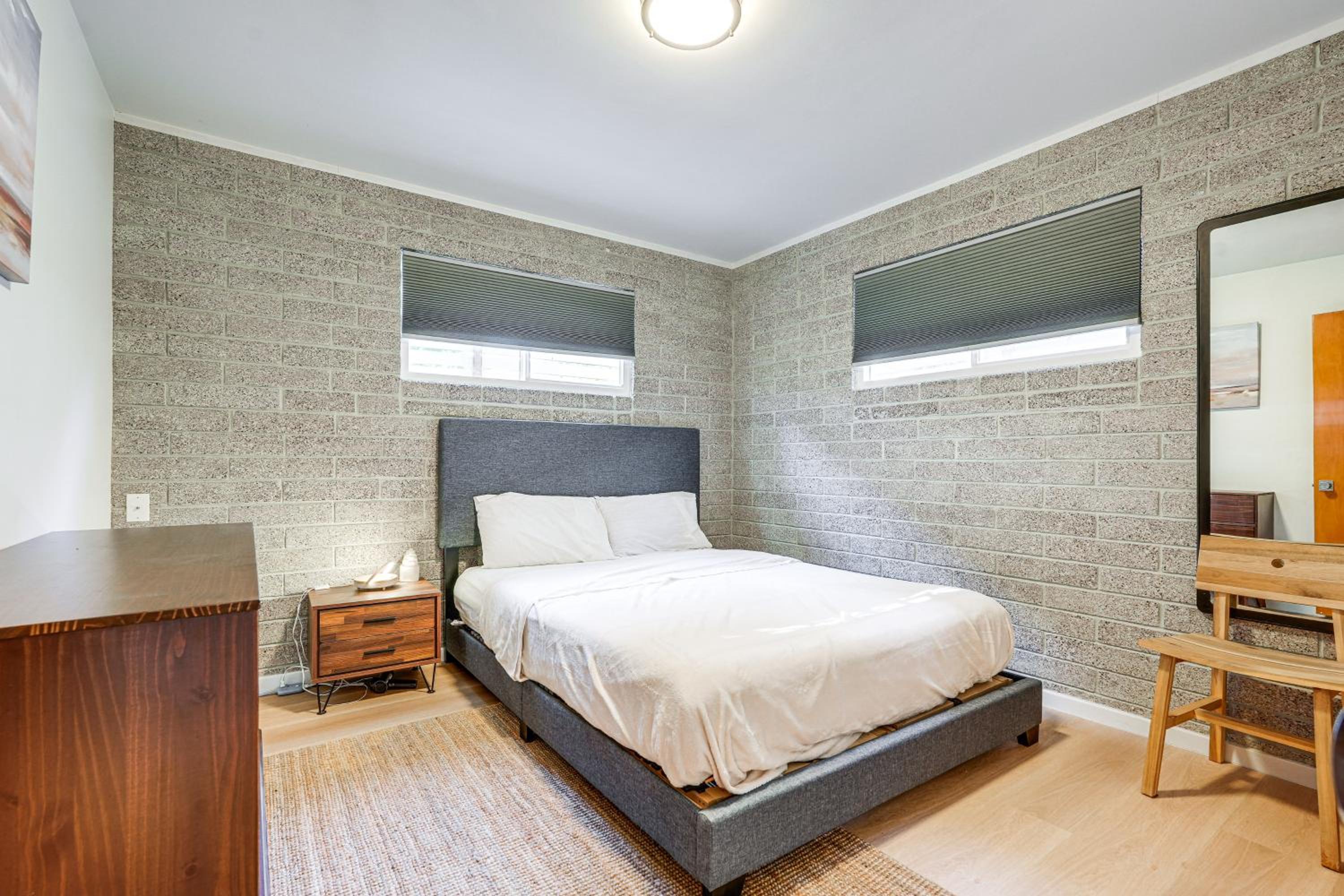 1 Mi to Dtwn and Mill Avenue! Home with Outdoor Oasis