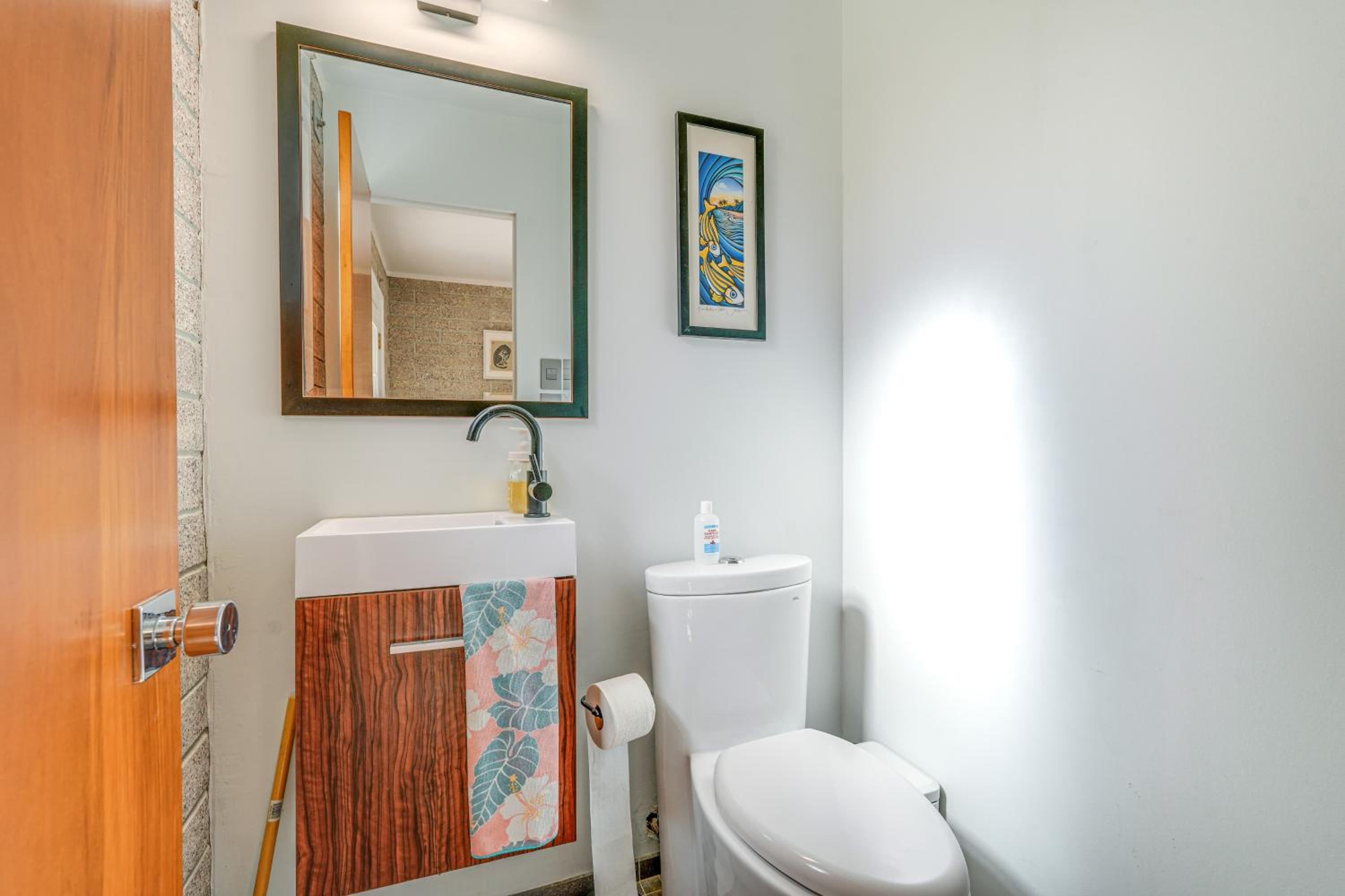 1 Mi to Dtwn and Mill Avenue! Home with Outdoor Oasis