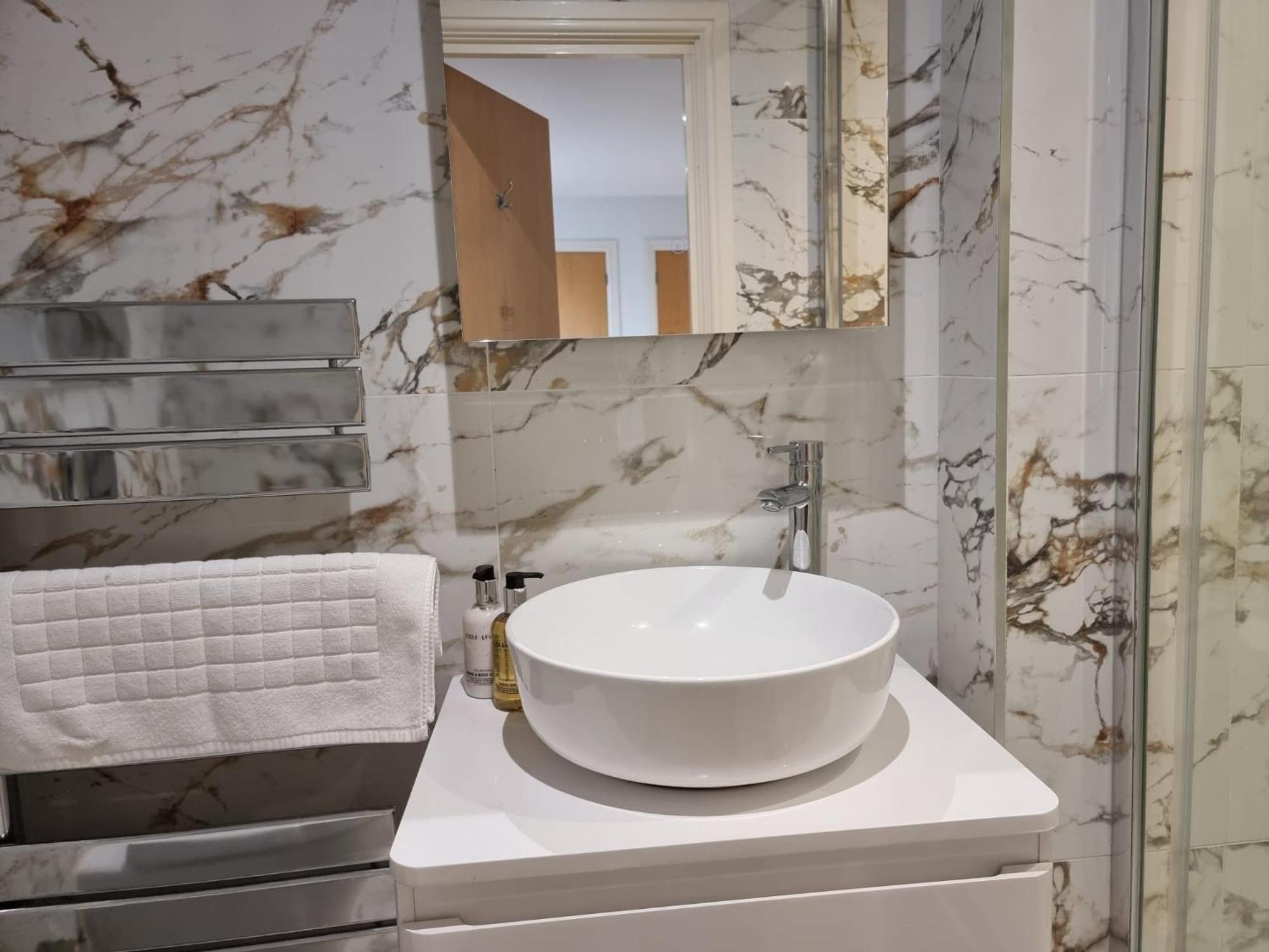 Platinum Apartments by Select SA