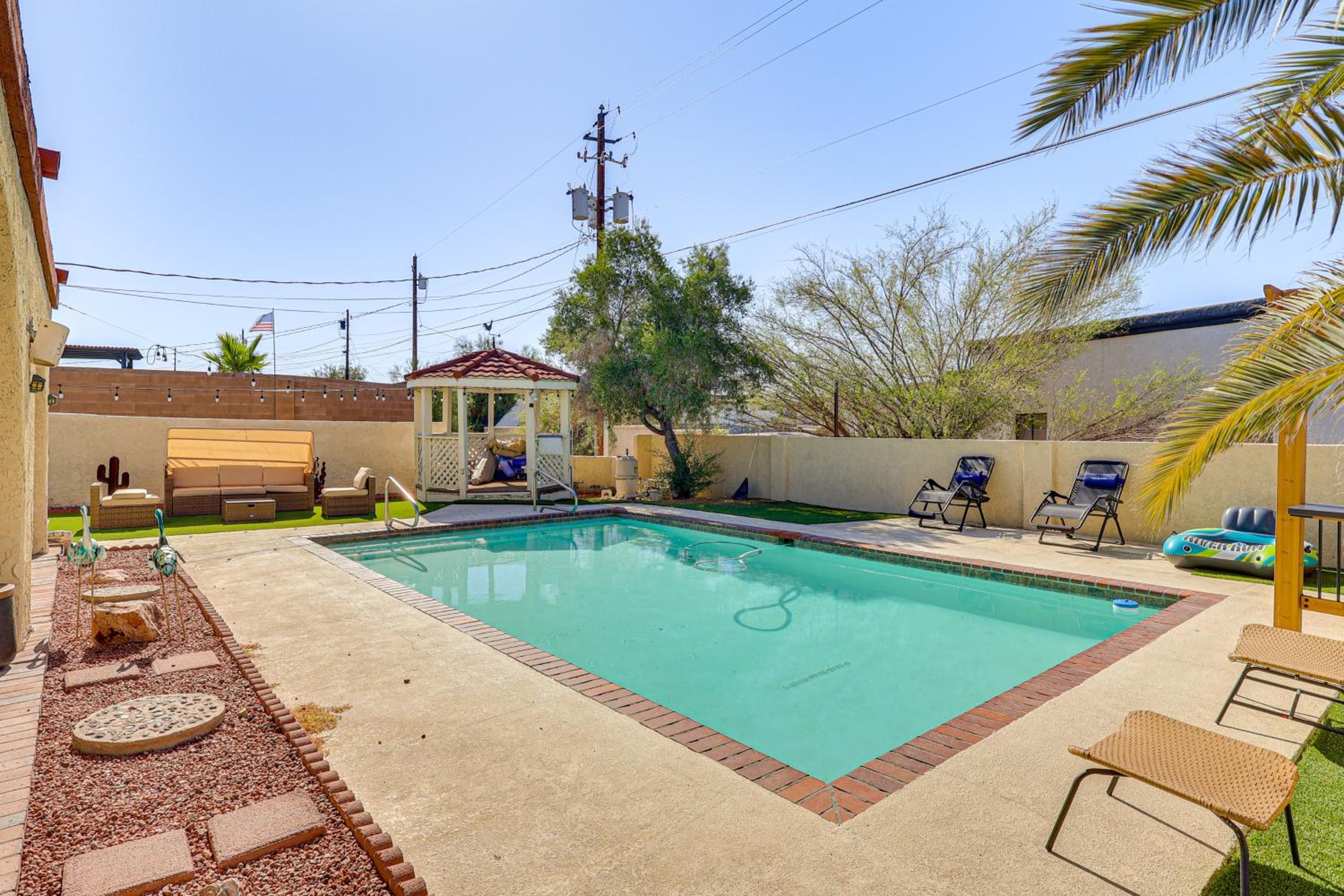 Lake Havasu Home with Pool 2 Mi to Boat Launch