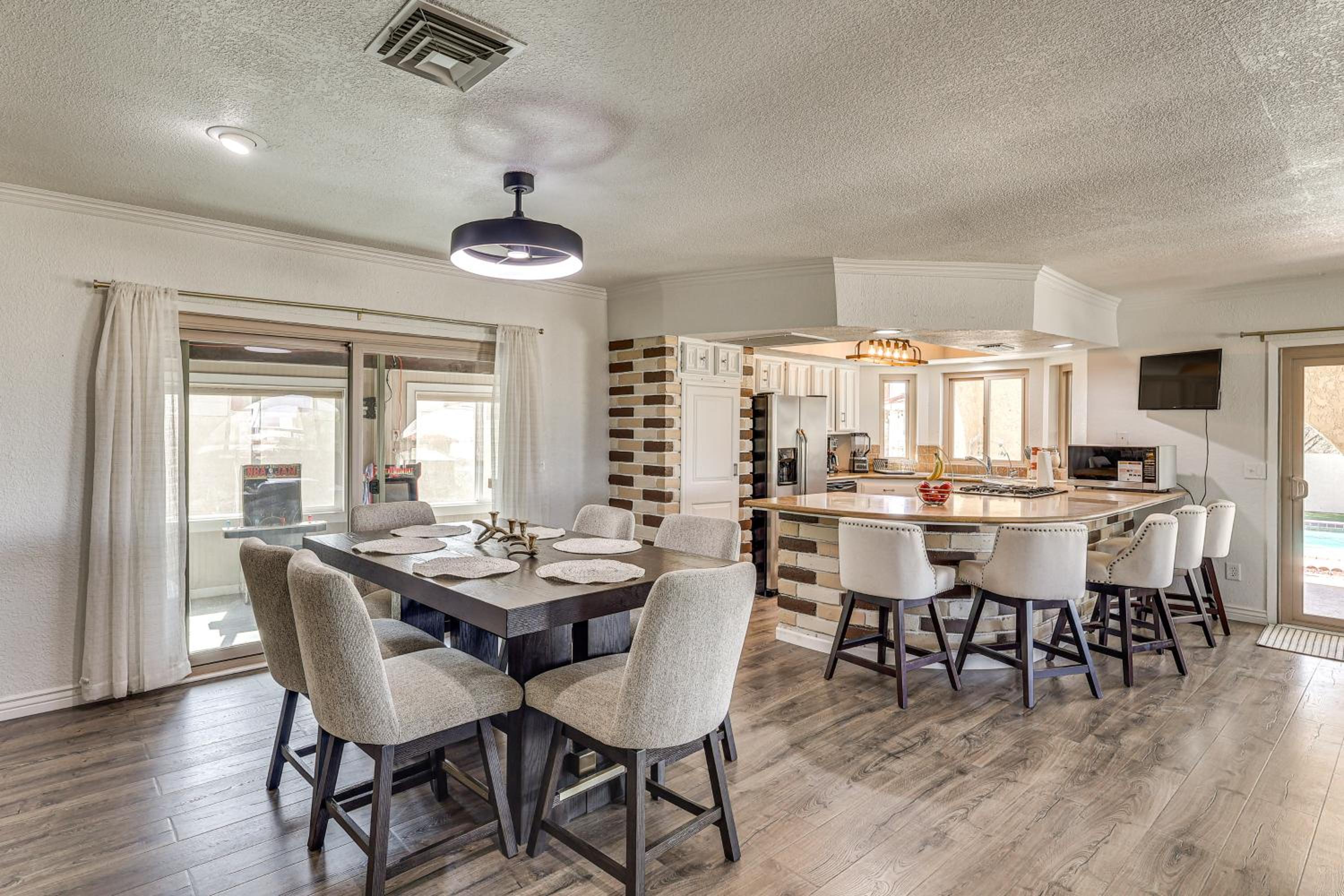 Lake Havasu Home with Pool 2 Mi to Boat Launch