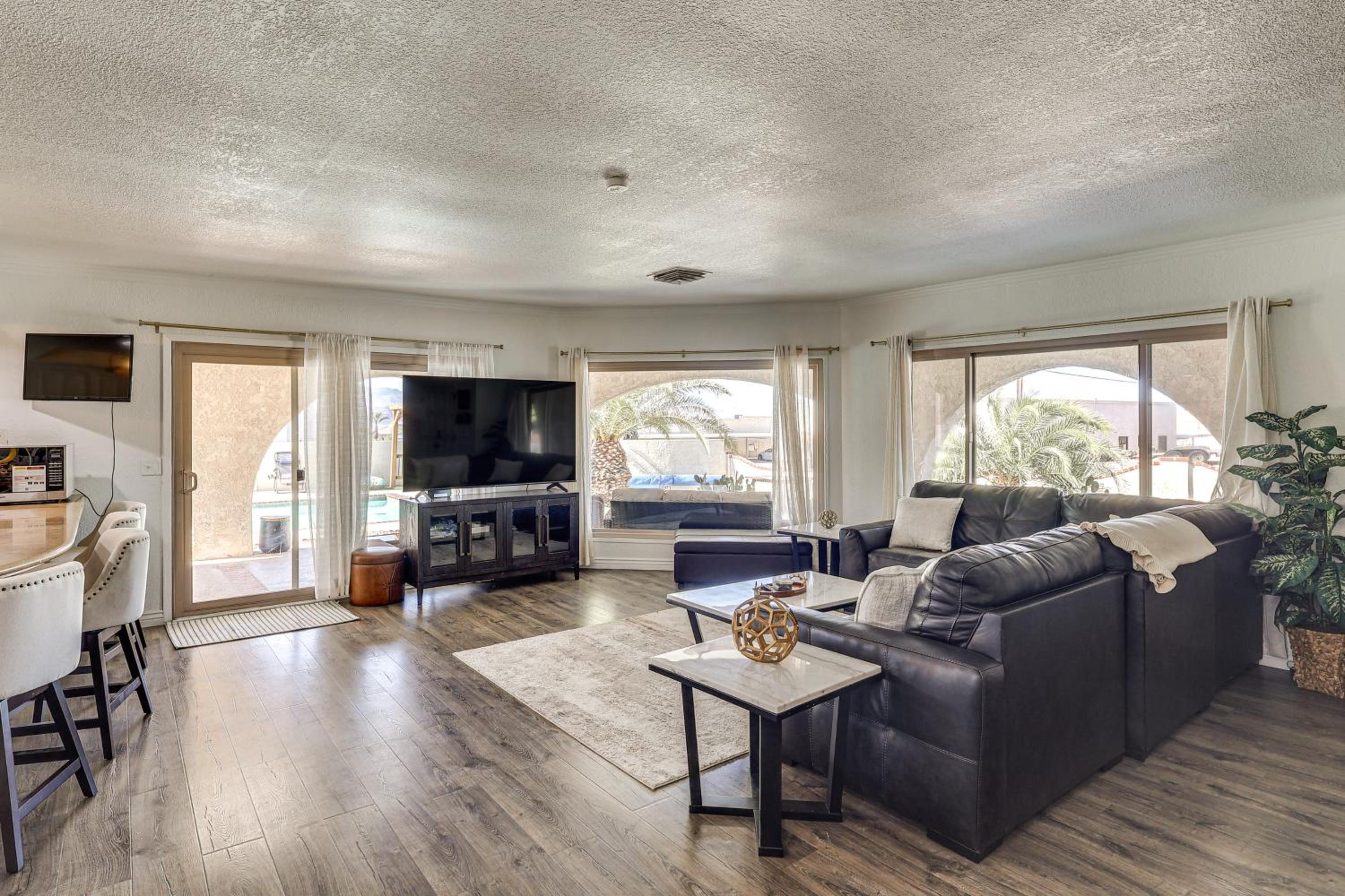 Lake Havasu Home with Pool 2 Mi to Boat Launch