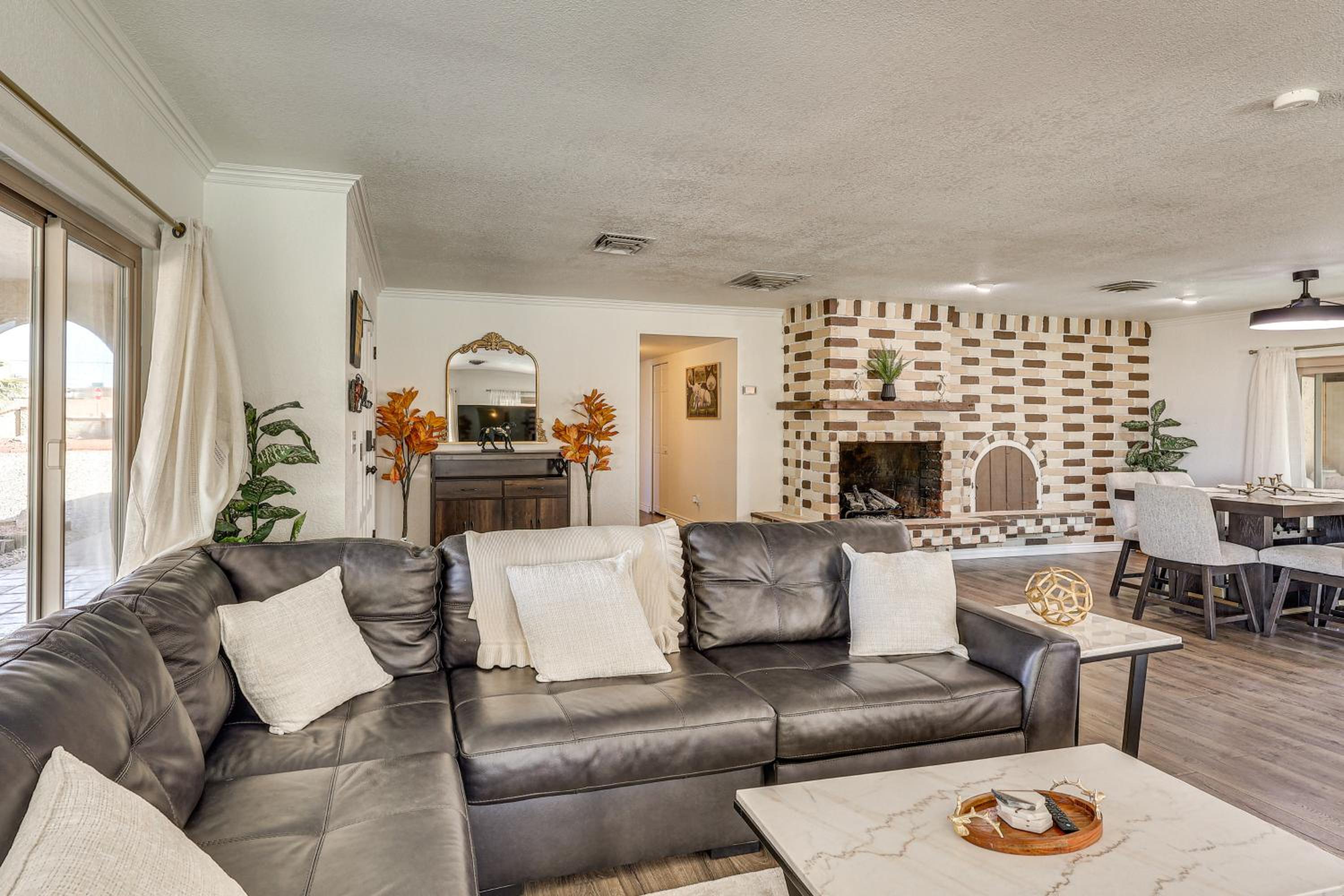 Lake Havasu Home with Pool 2 Mi to Boat Launch