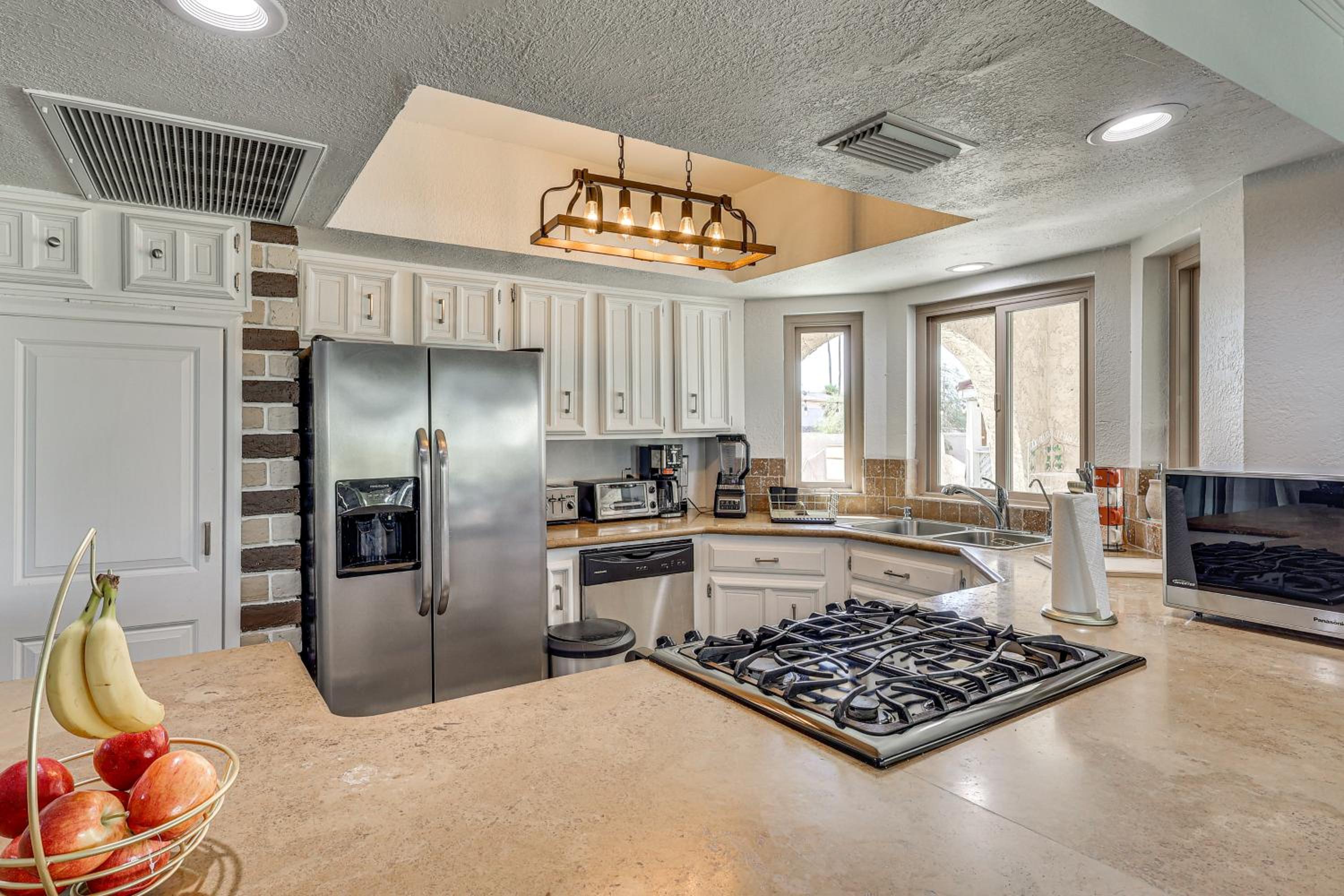 Lake Havasu Home with Pool 2 Mi to Boat Launch
