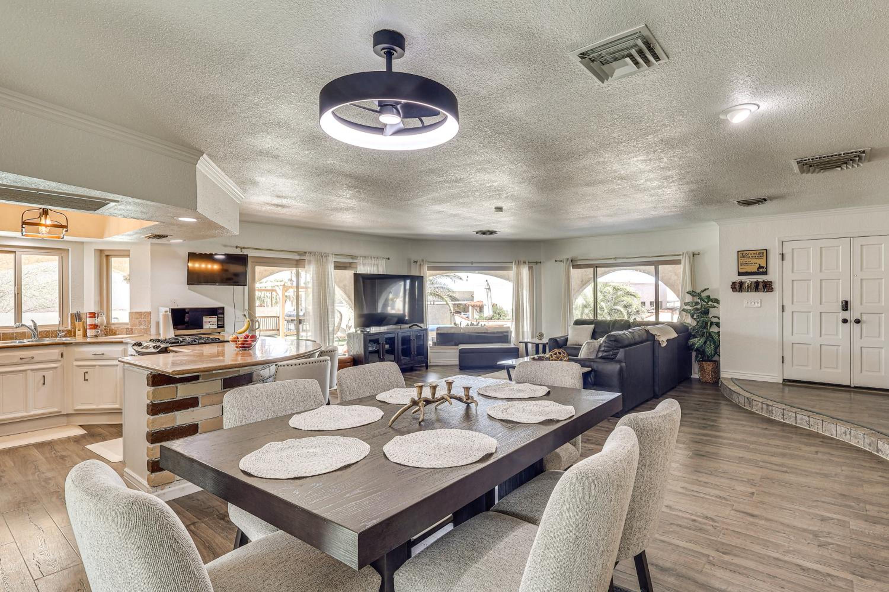 Lake Havasu Home with Pool 2 Mi to Boat Launch