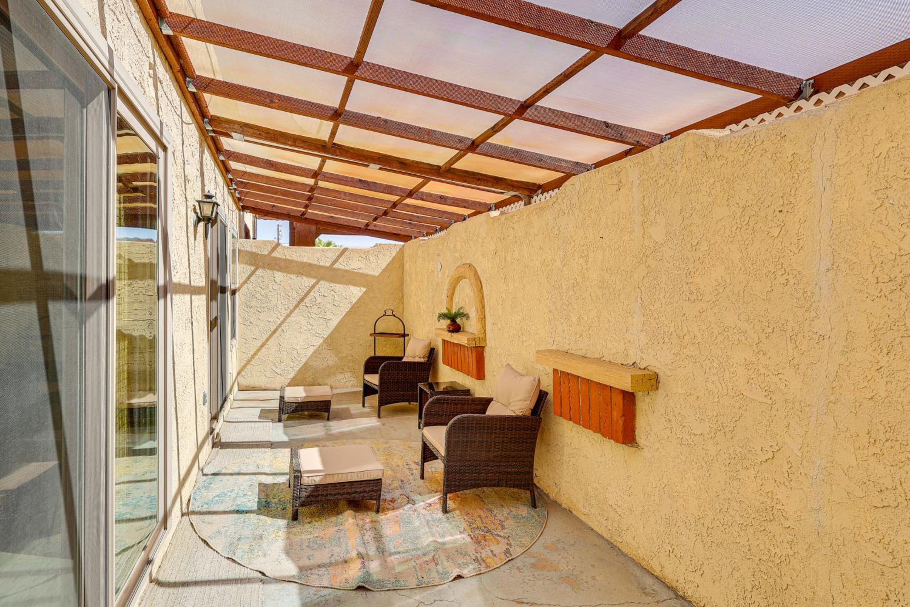 Lake Havasu Home with Pool 2 Mi to Boat Launch