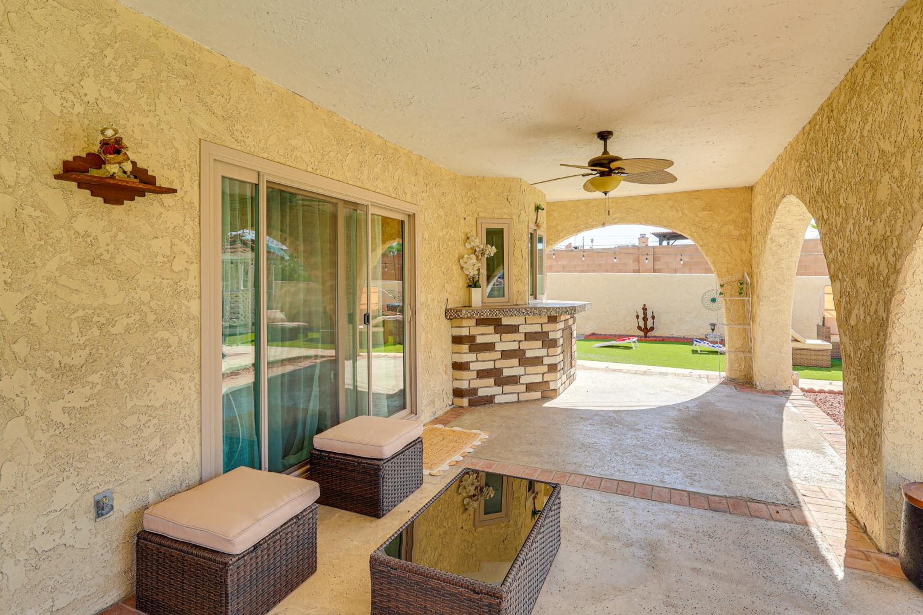 Lake Havasu Home with Pool 2 Mi to Boat Launch