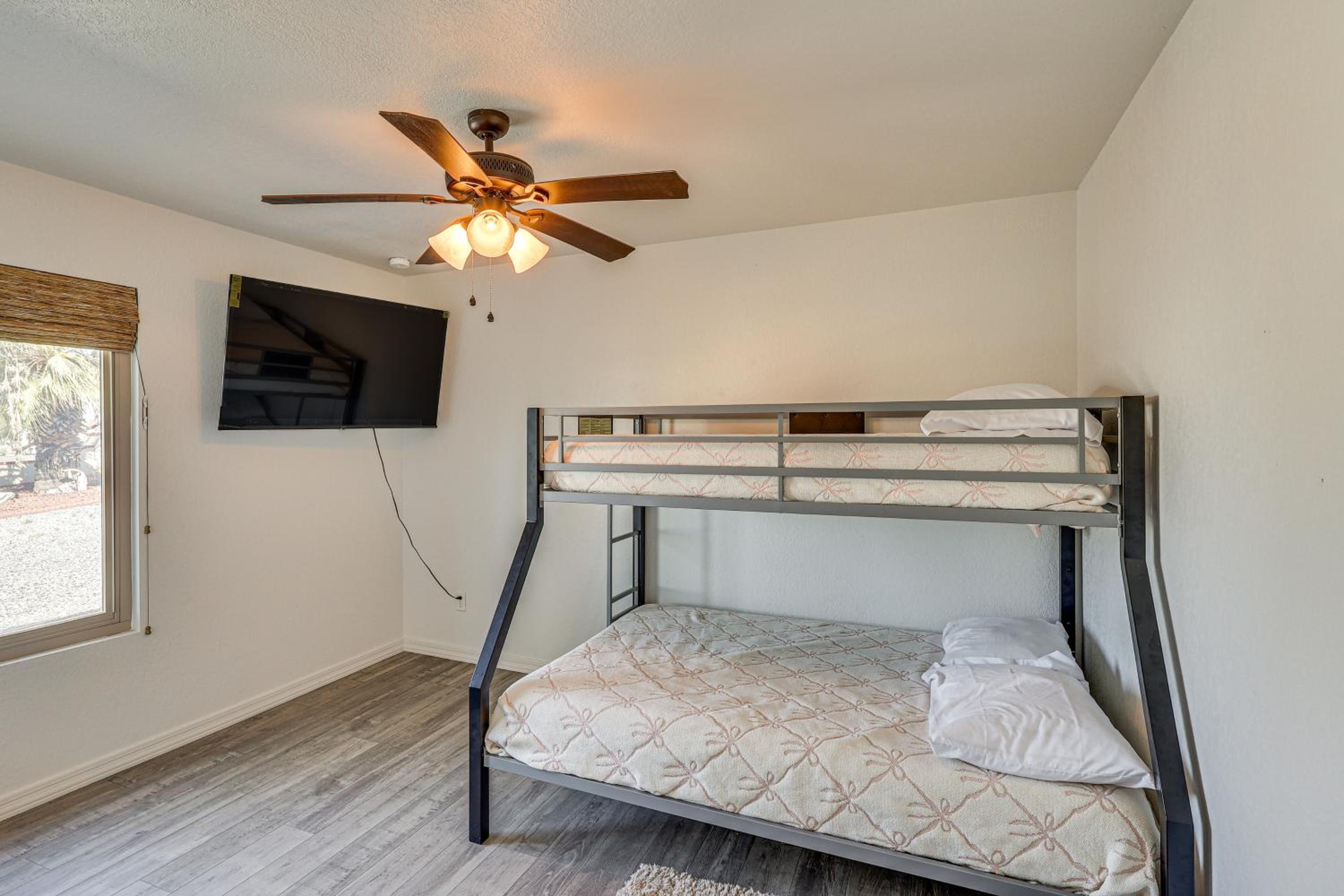 Lake Havasu Home with Pool 2 Mi to Boat Launch