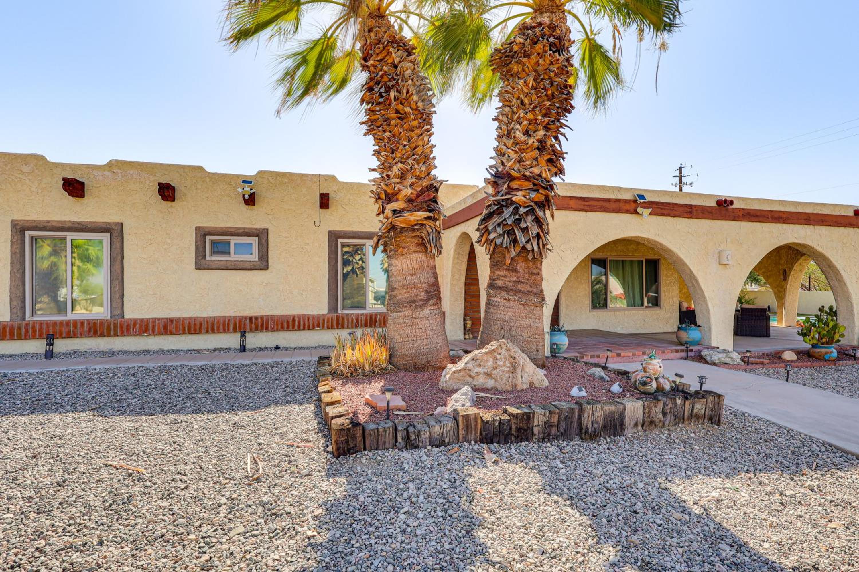 Lake Havasu Home with Pool 2 Mi to Boat Launch