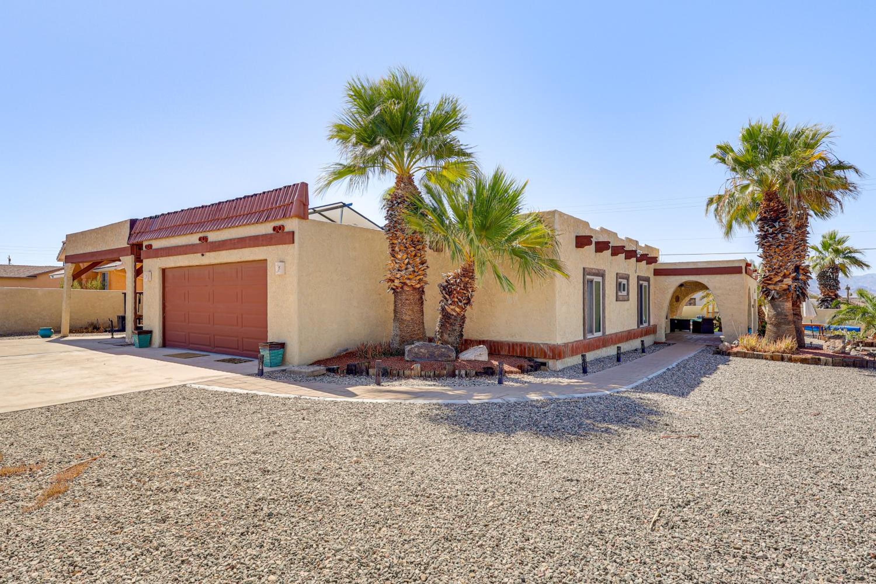 Lake Havasu Home with Pool 2 Mi to Boat Launch