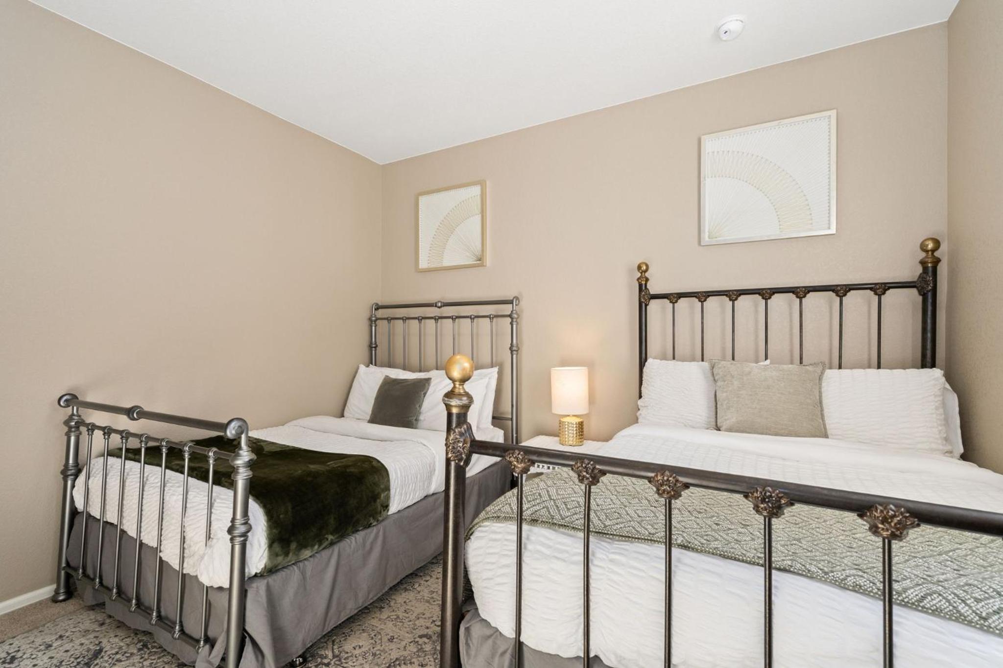 Windshire Retreat with Pool, Garage and Pet-Friendly