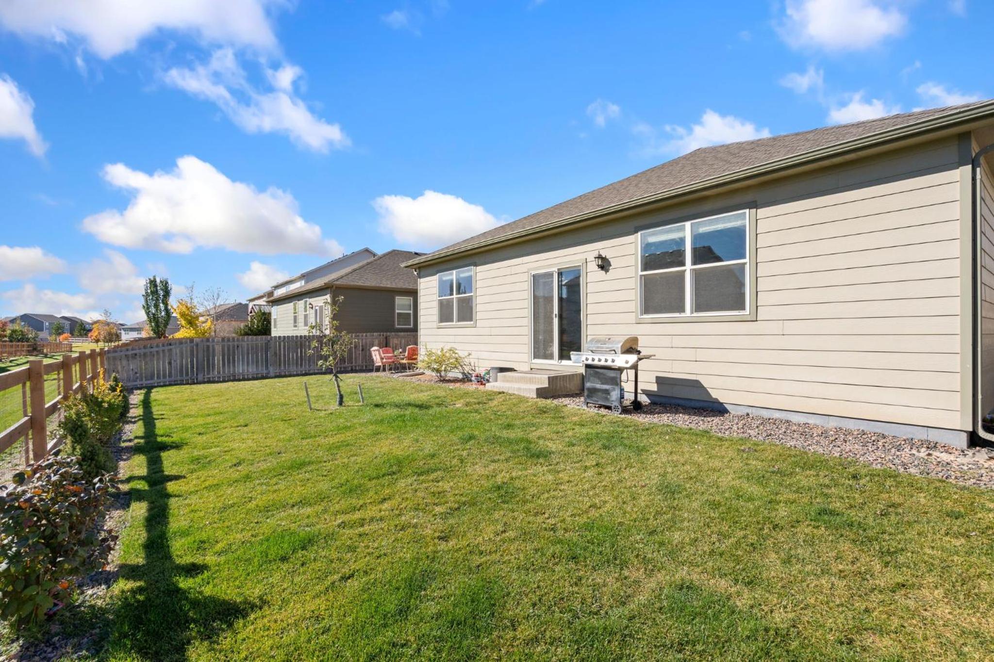 Windshire Retreat with Pool, Garage and Pet-Friendly