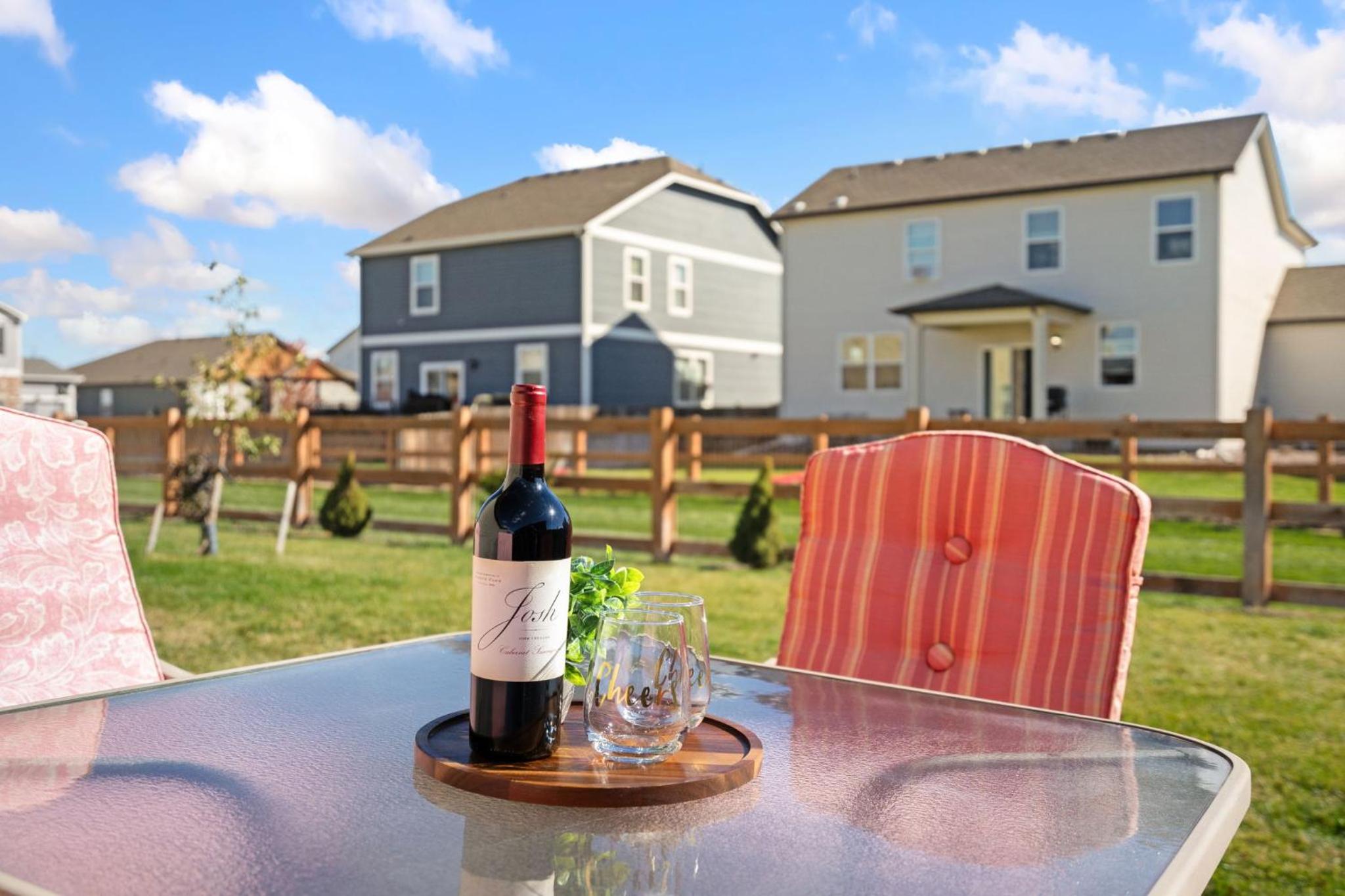 Windshire Retreat with Pool, Garage and Pet-Friendly