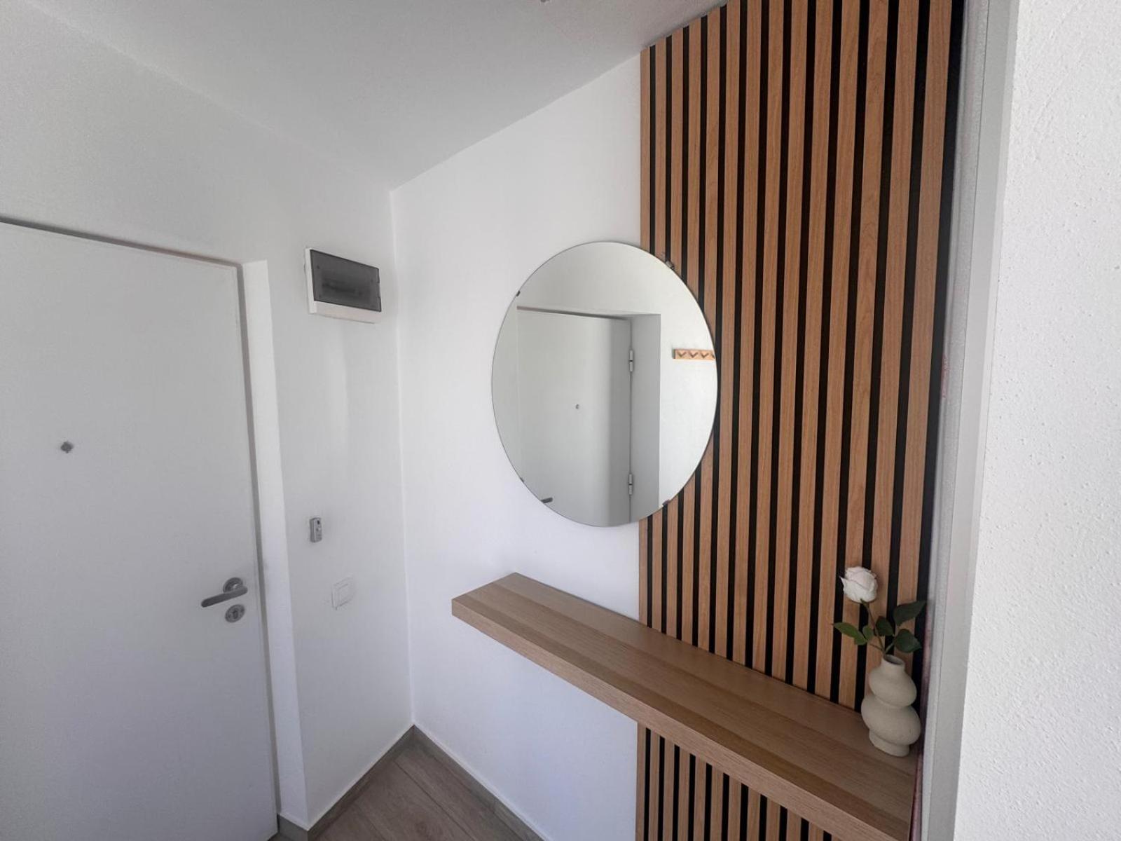 Velaris Downtown Retreat