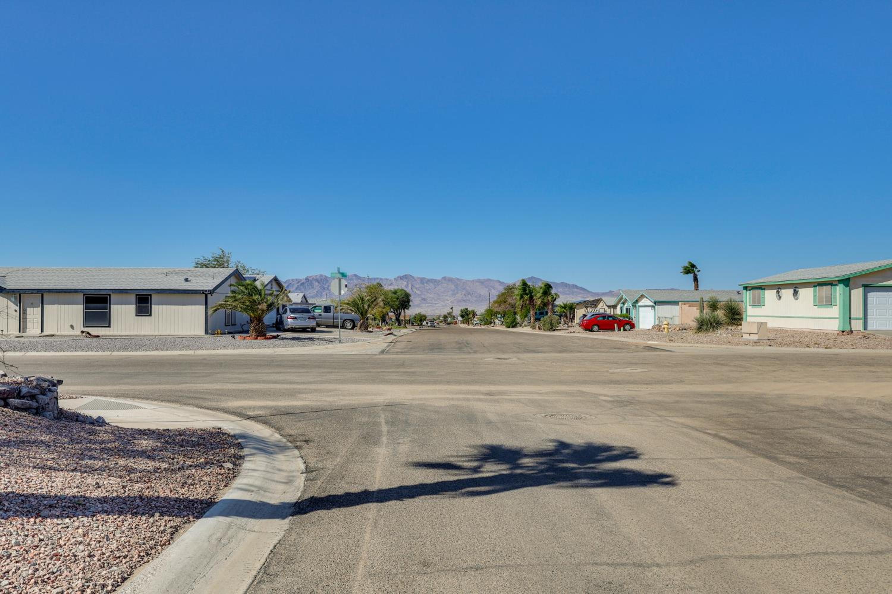 Golf, Fish and Unwind! Group Getaway in Fort Mohave