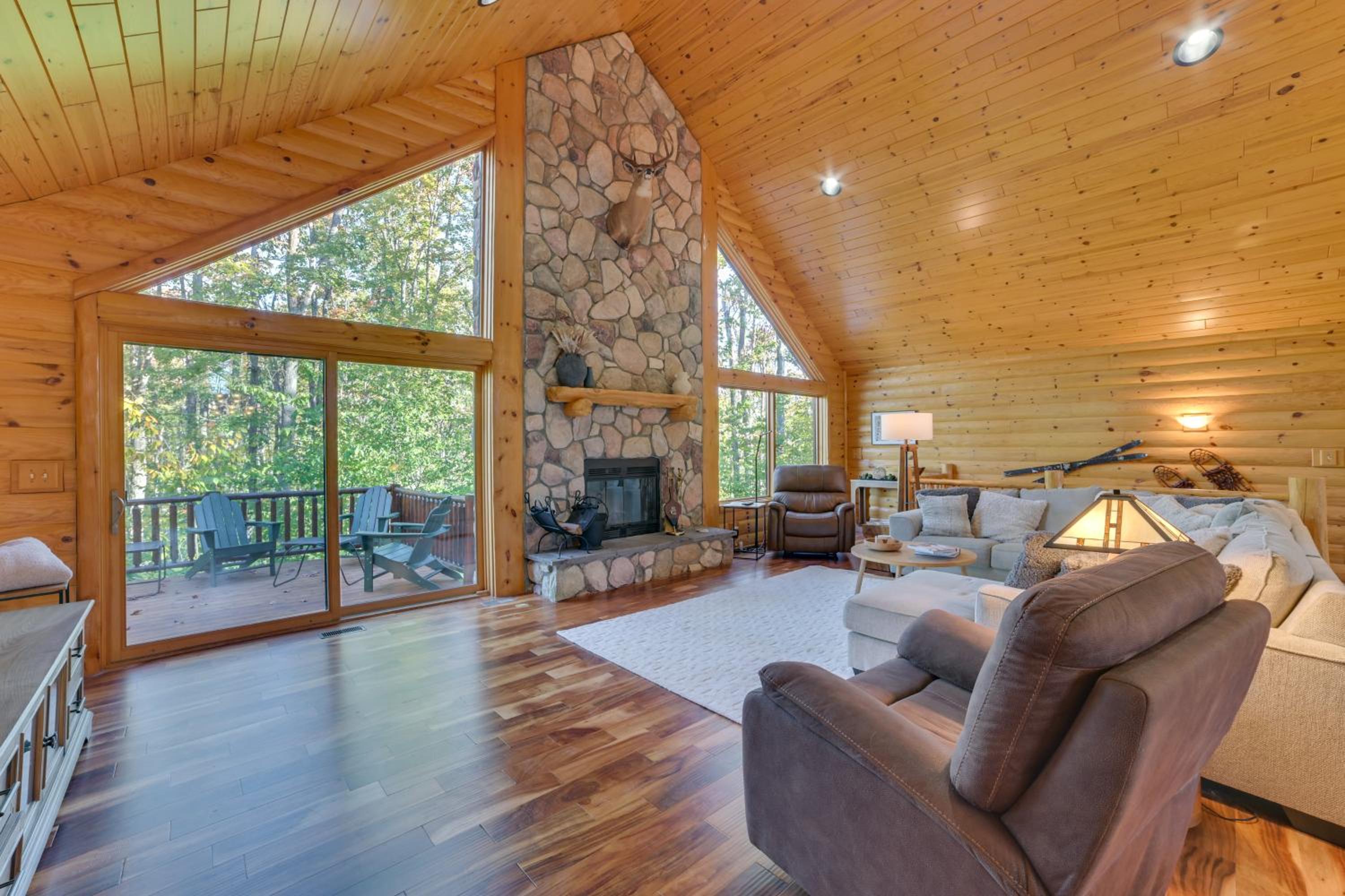 Luxury Cabin in The Reserve at Boyne Mountain