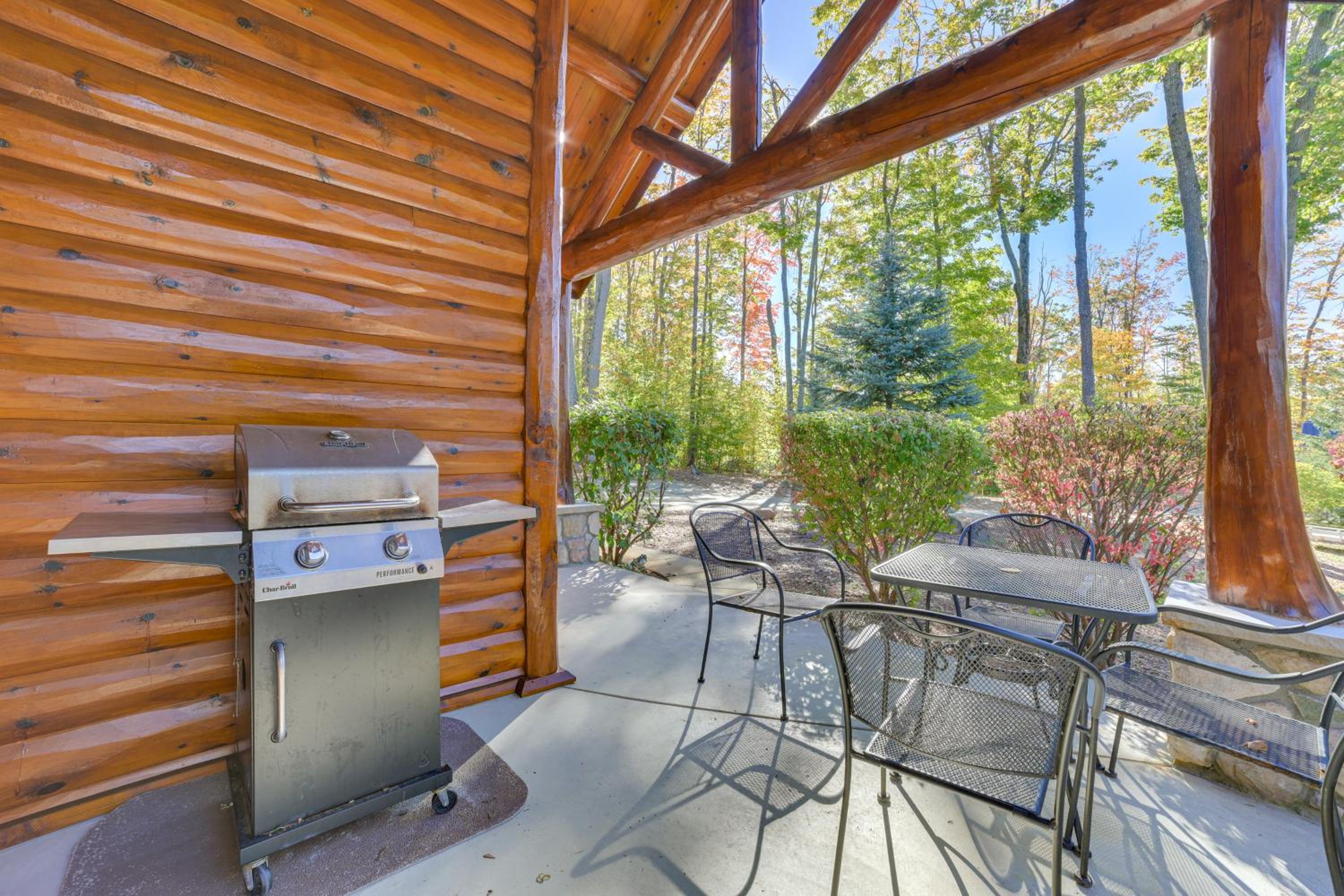 Luxury Cabin in The Reserve at Boyne Mountain