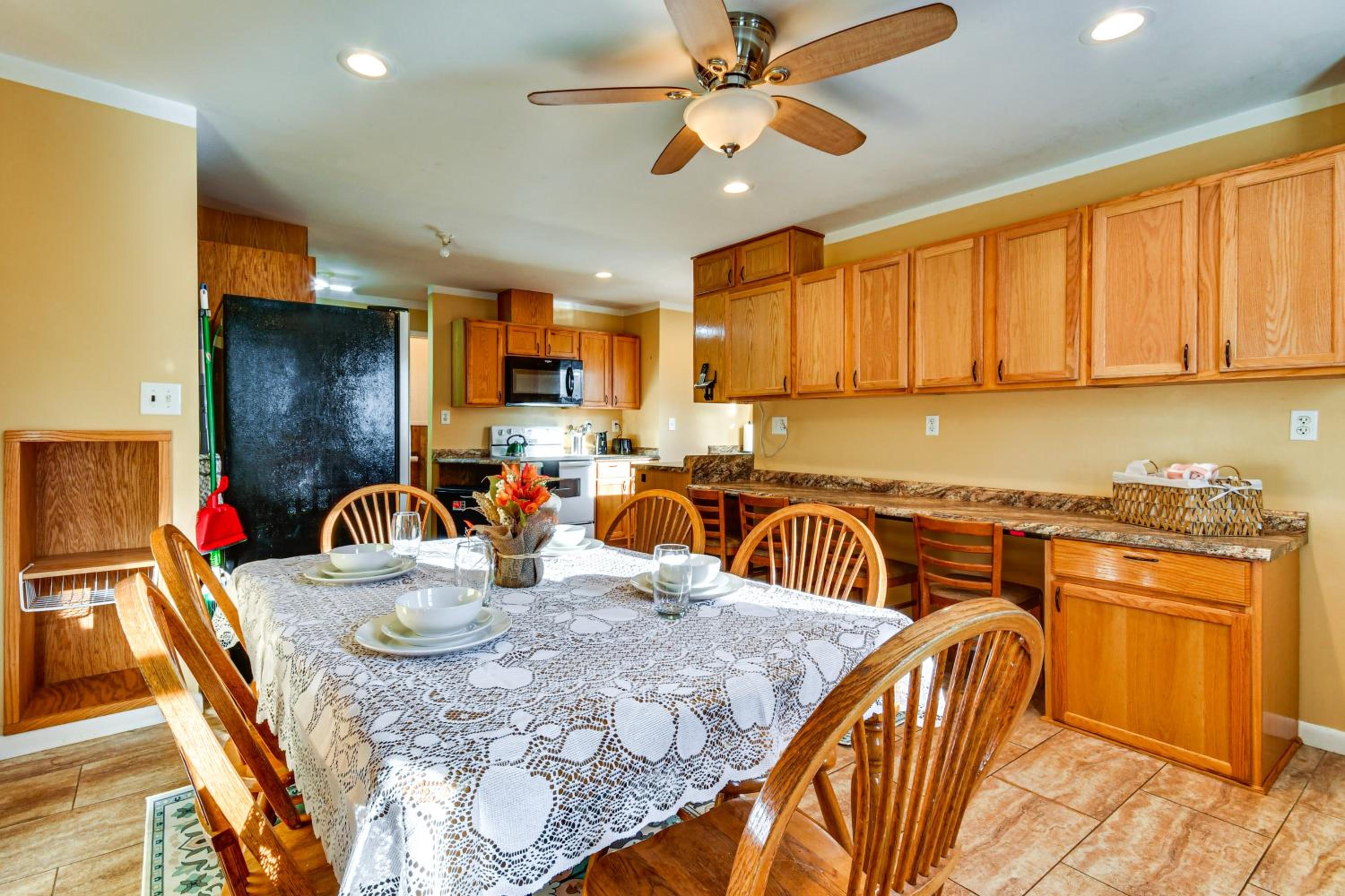 Blue Ridge Foothills Hideaway Near Lake James