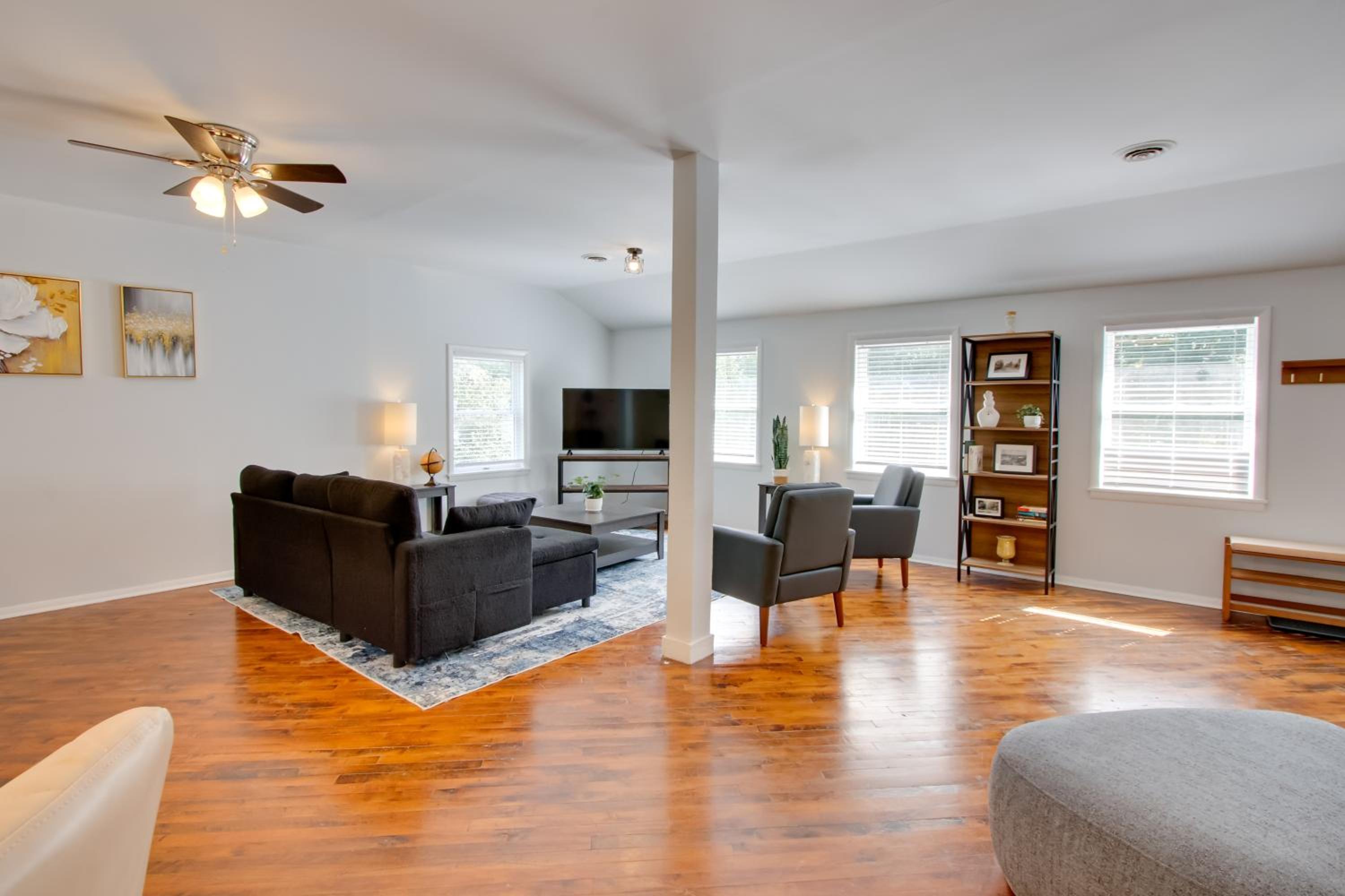 Peaceful Country Apt Extended Stays Welcome!