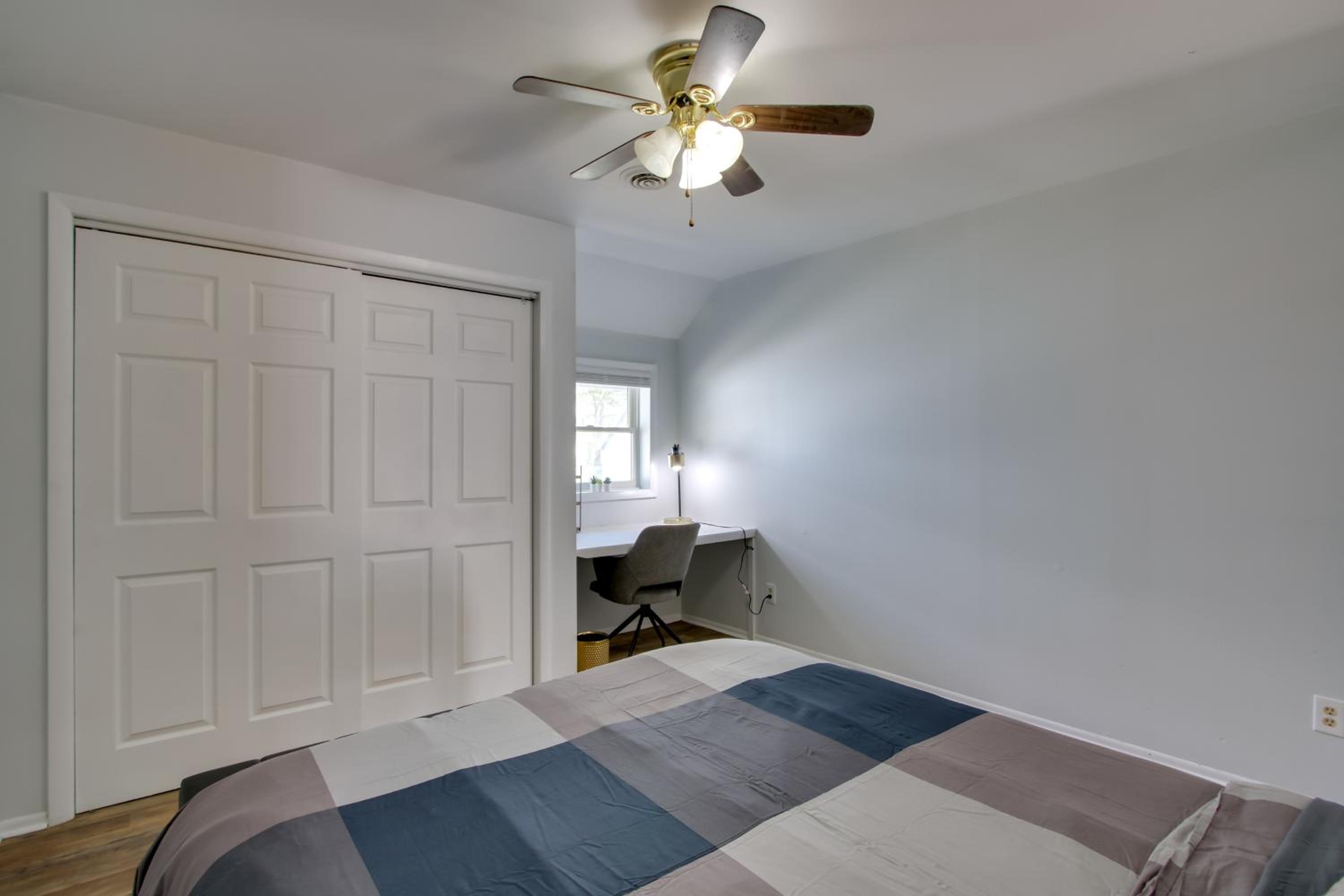 Peaceful Country Apt Extended Stays Welcome!
