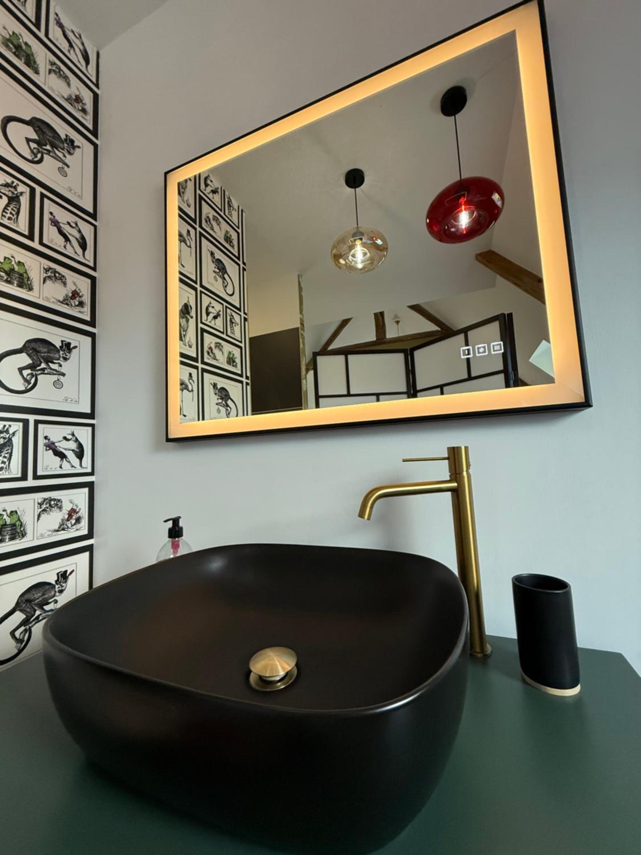 ECRIN DE CHARME 4 étoiles Jacuzzi privé 2 pers